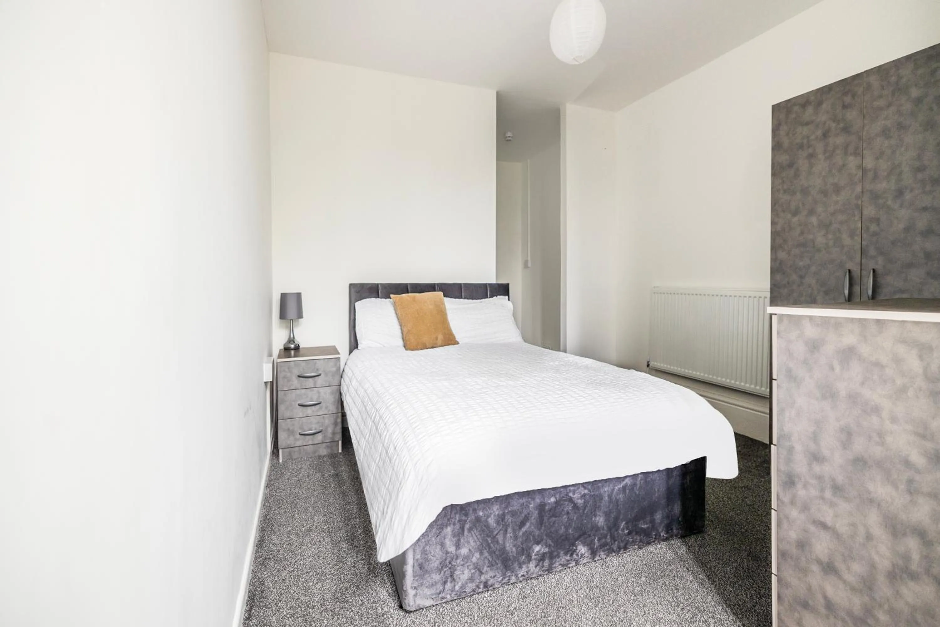 Photo of the whole room, Bed in OYO A Better Night Hotel - Manchester Salford