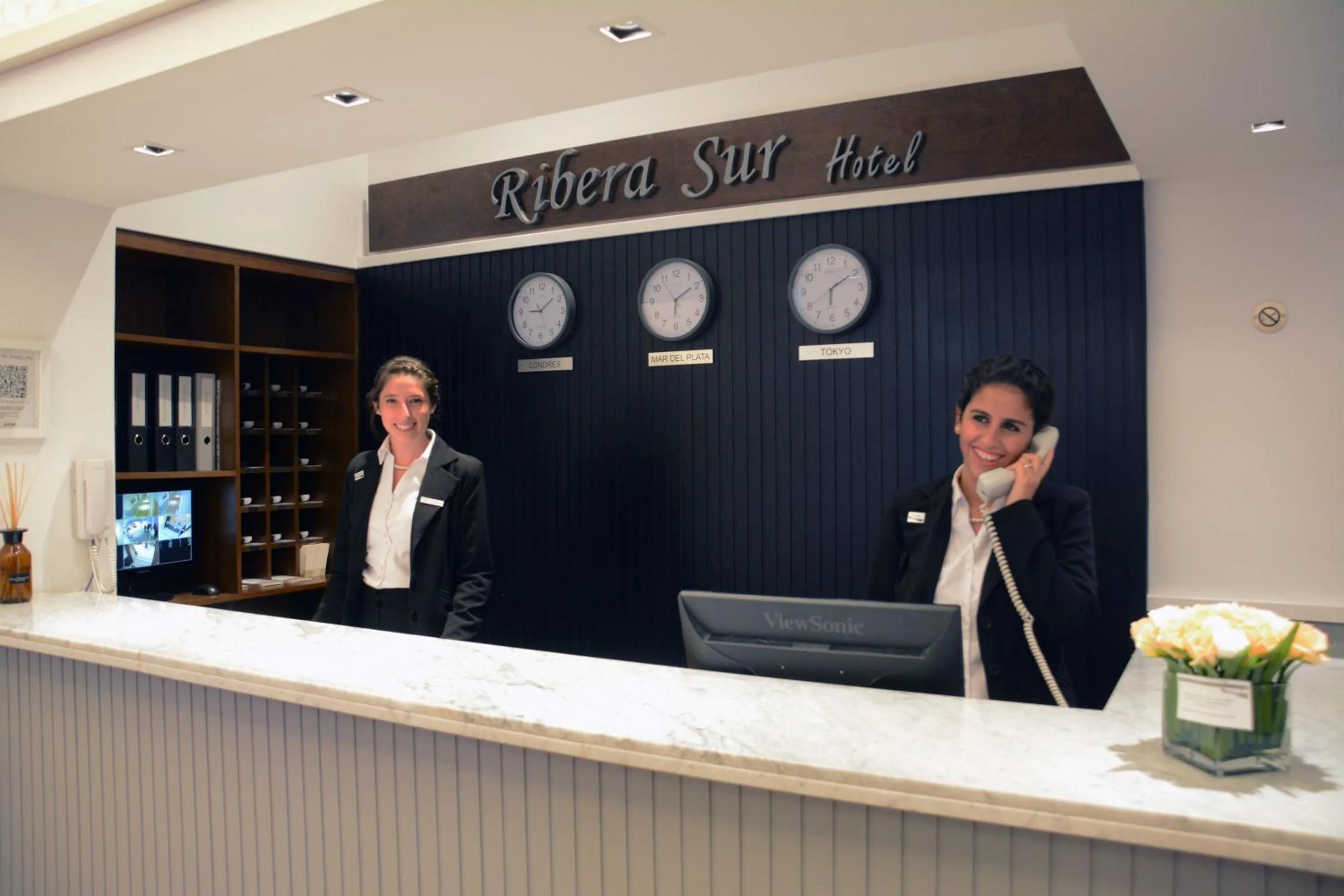 Staff in Ribera Sur Hotel Mar del Plata