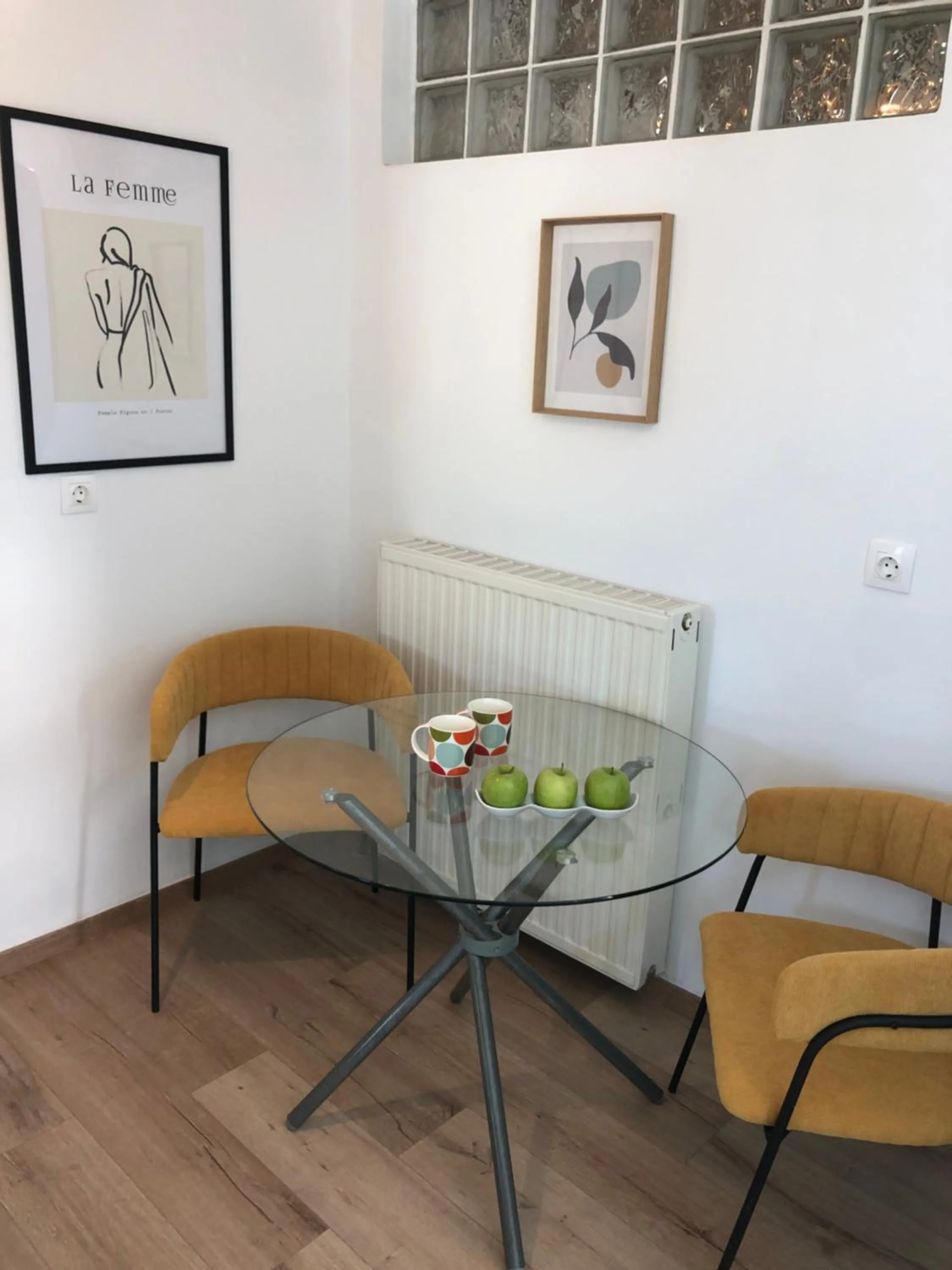 Dining area in Rethymno Hills Apartments