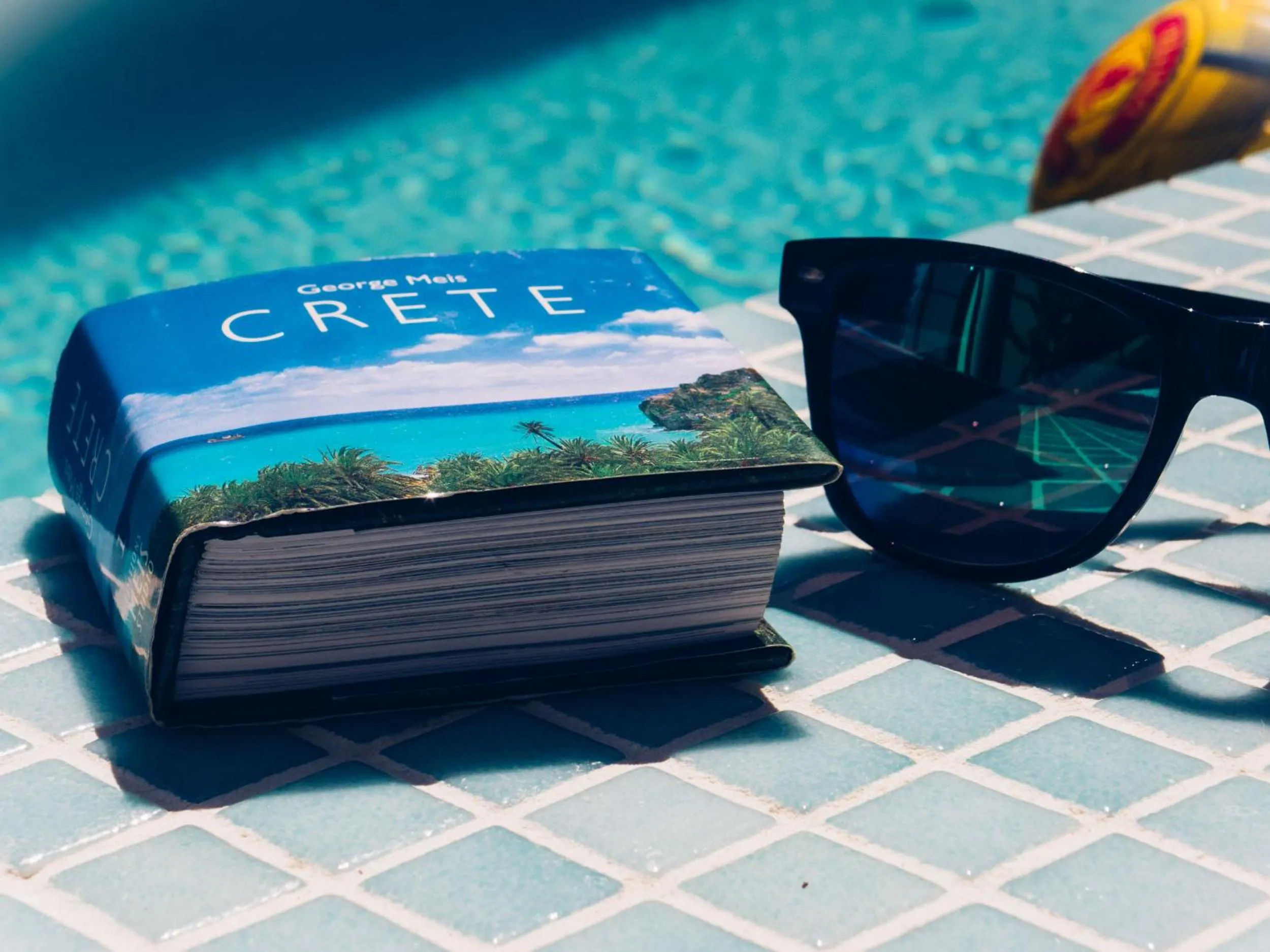 Swimming pool in Rethymno Hills Apartments