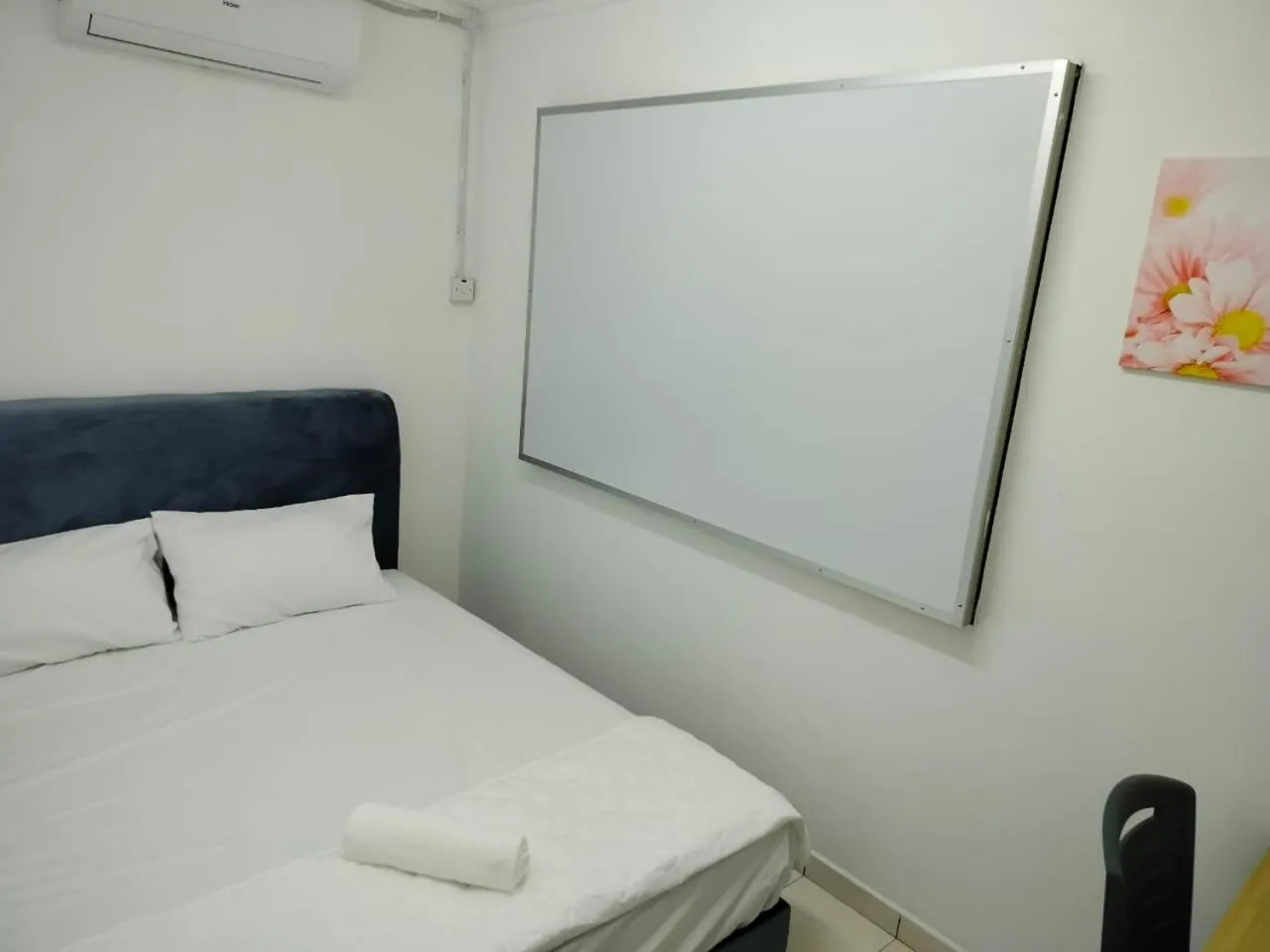 Bed in CMN Hotel & Homestay