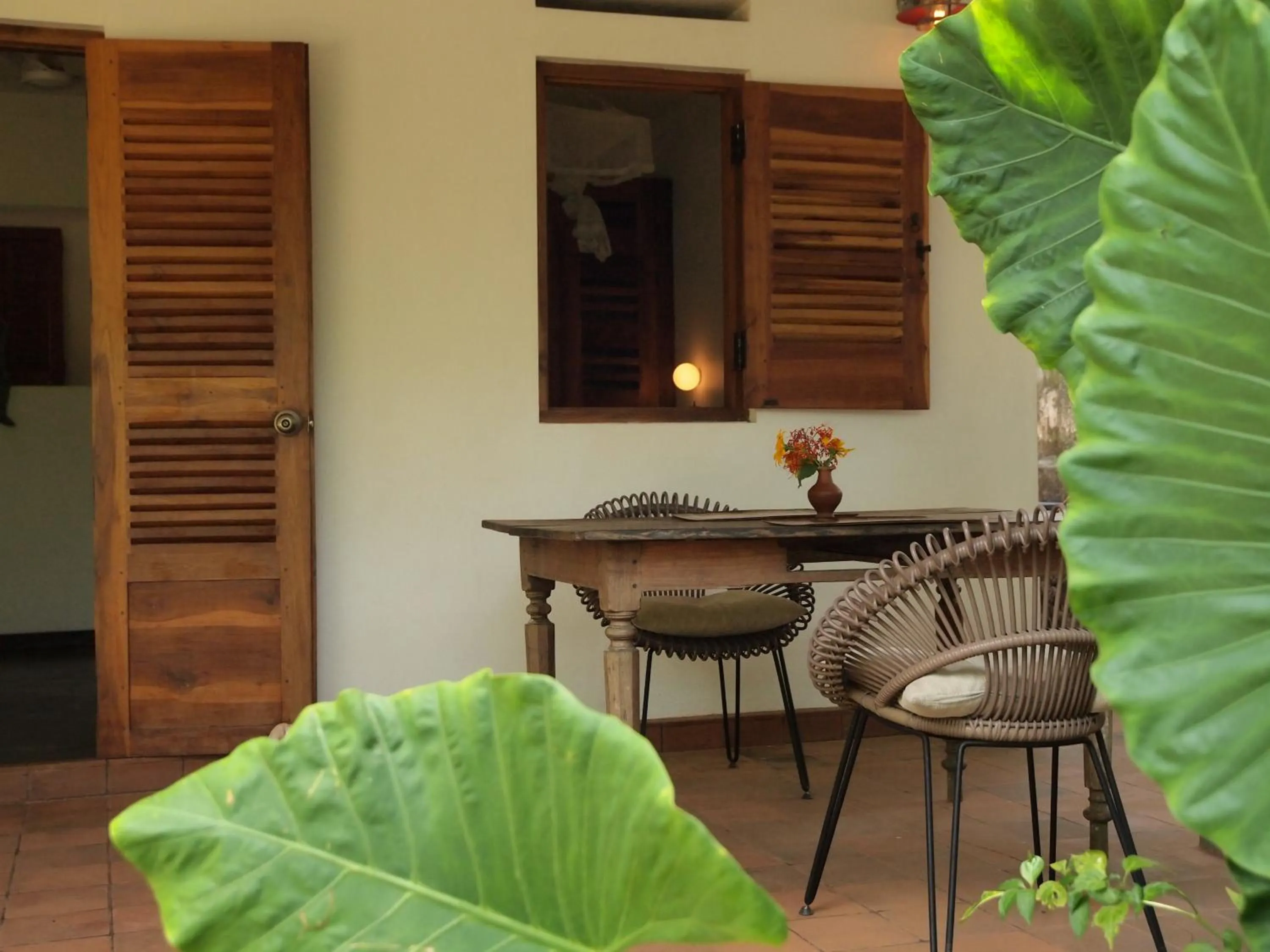 Dining area in Little Tamarind