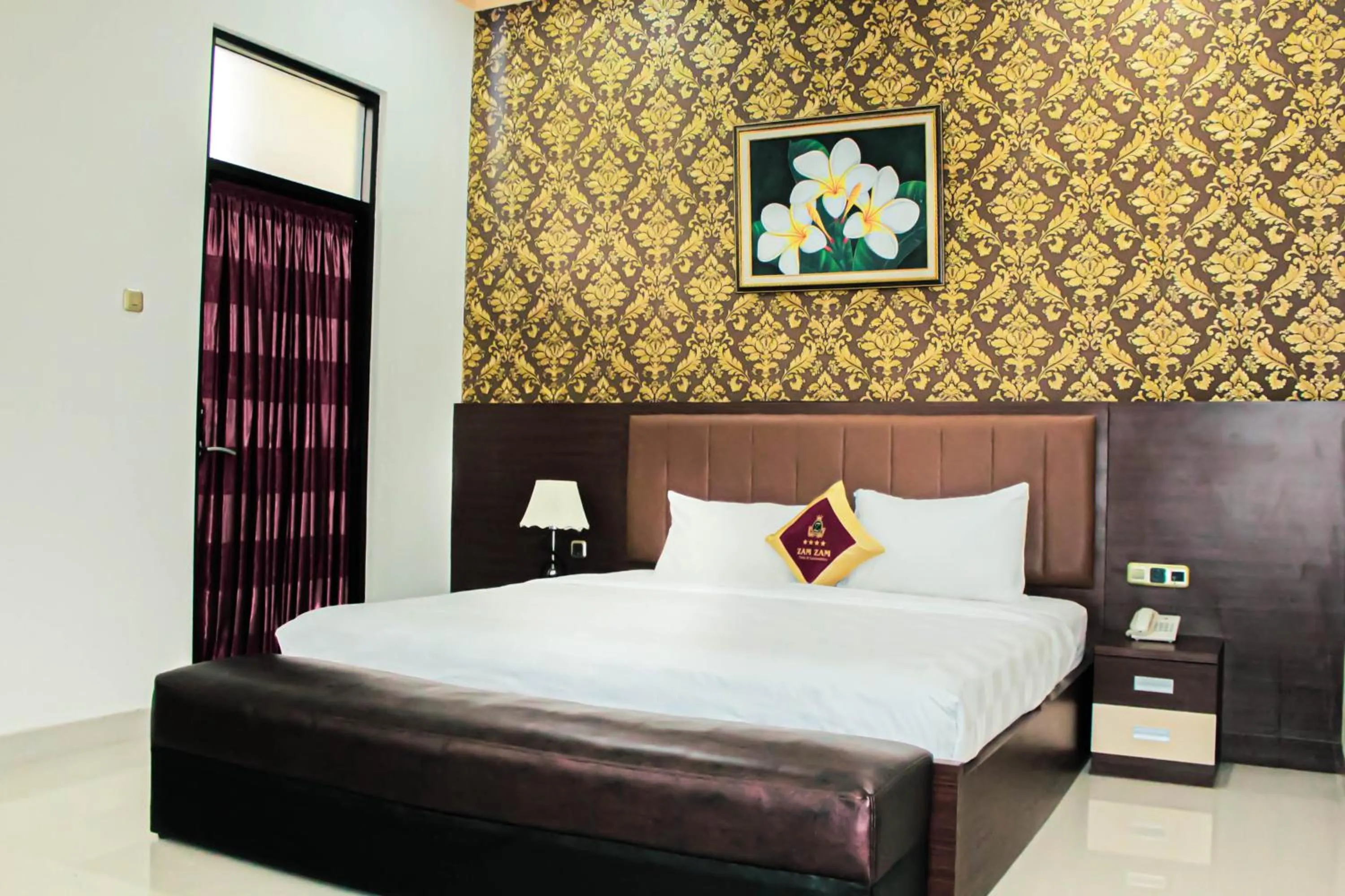 Bedroom, Bed in Zamzam Hotel and Convention Batu Powered By Archipelago