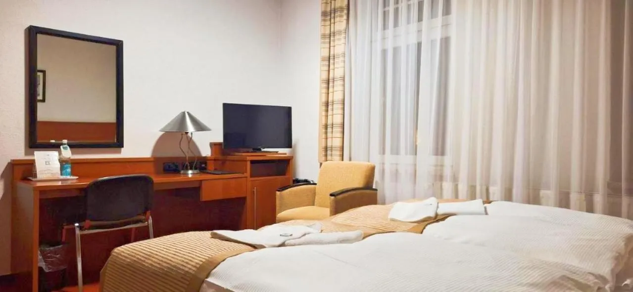 Bed in Hotel Boizenburger Hof