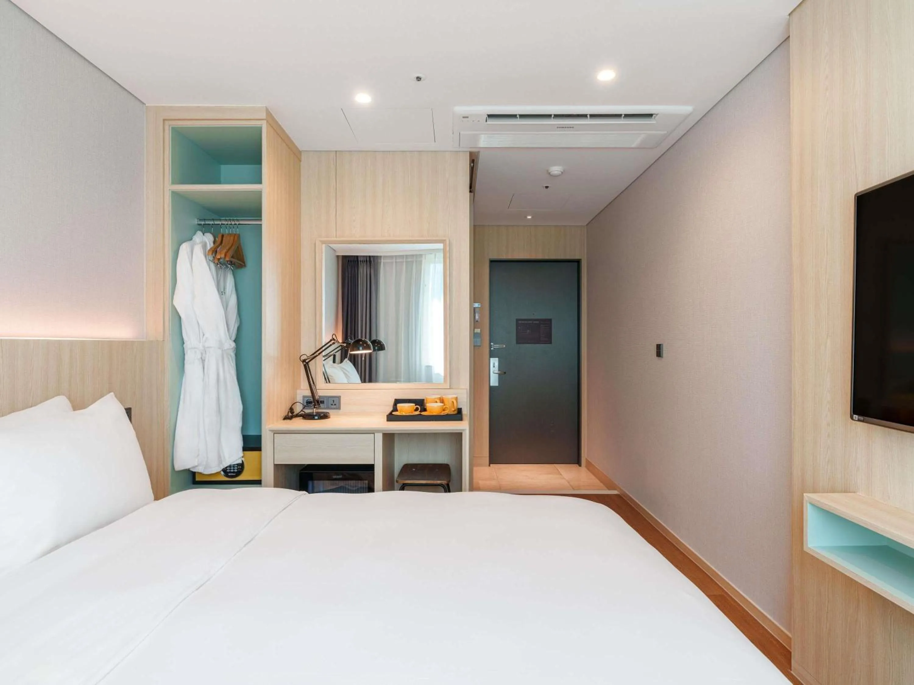 Bedroom, Bed in ibis Styles Ambassador Jeonju City Centre