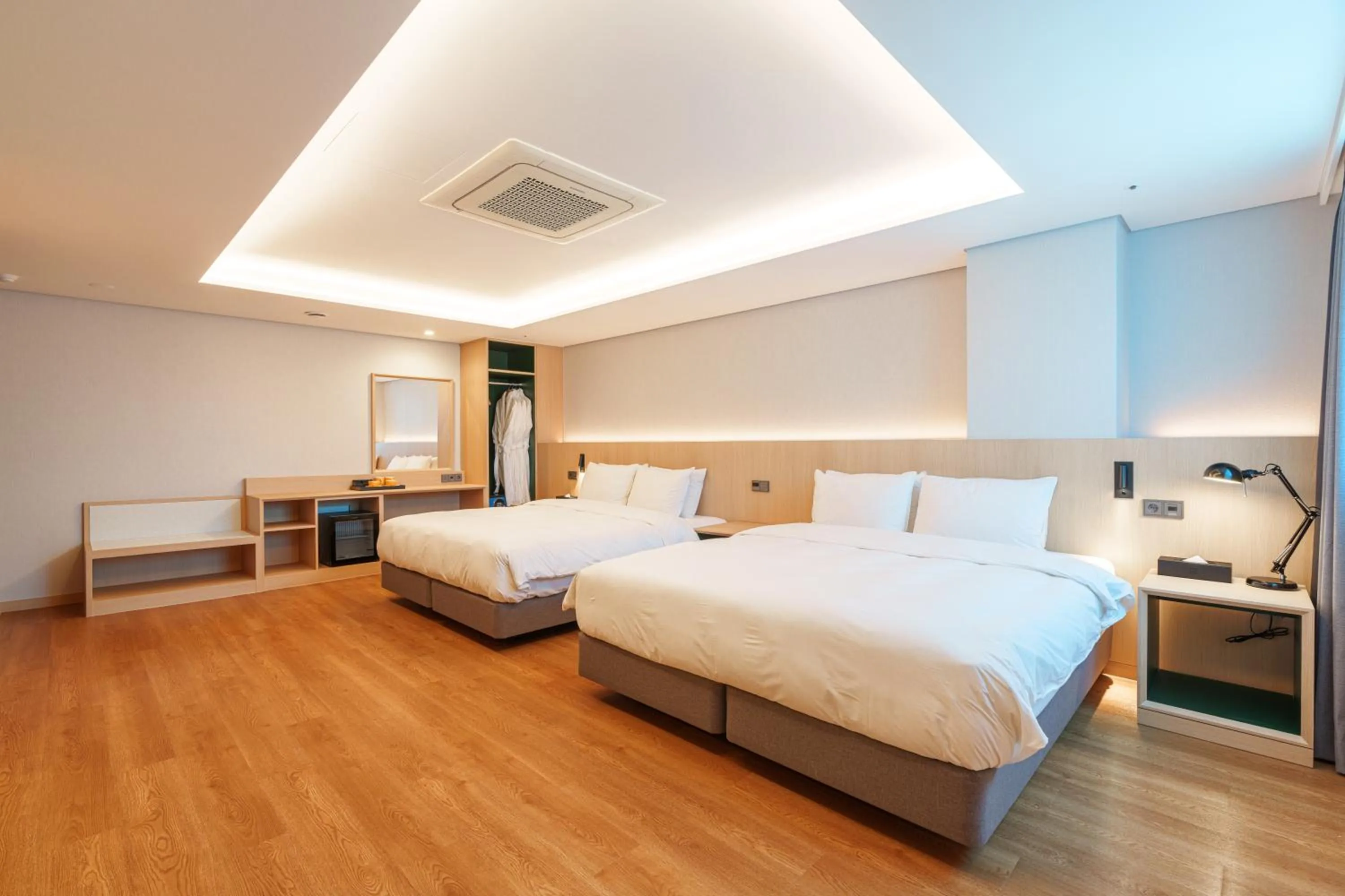 Bed in ibis Styles Ambassador Jeonju City Centre