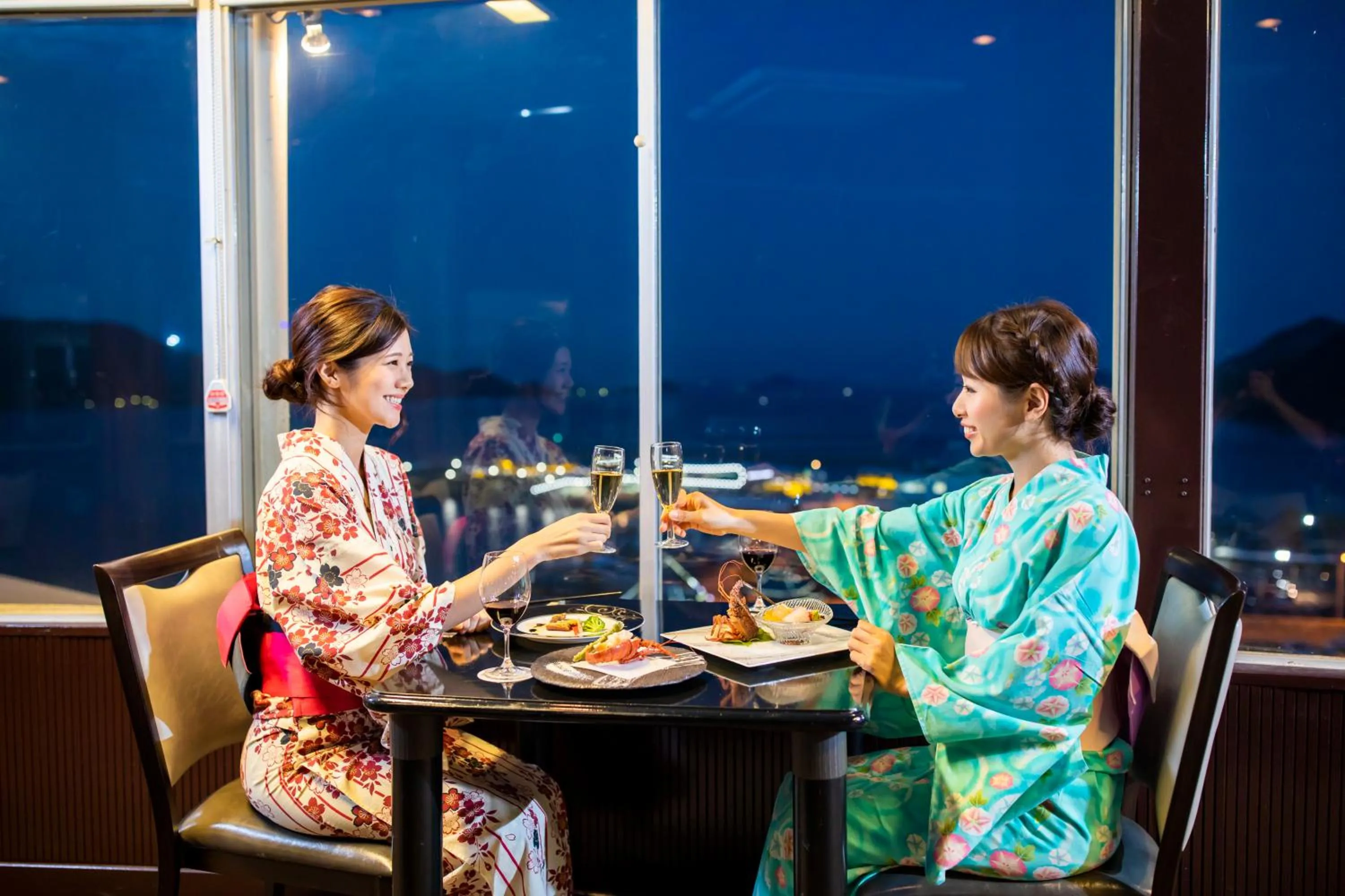 Restaurant/places to eat in Todaya