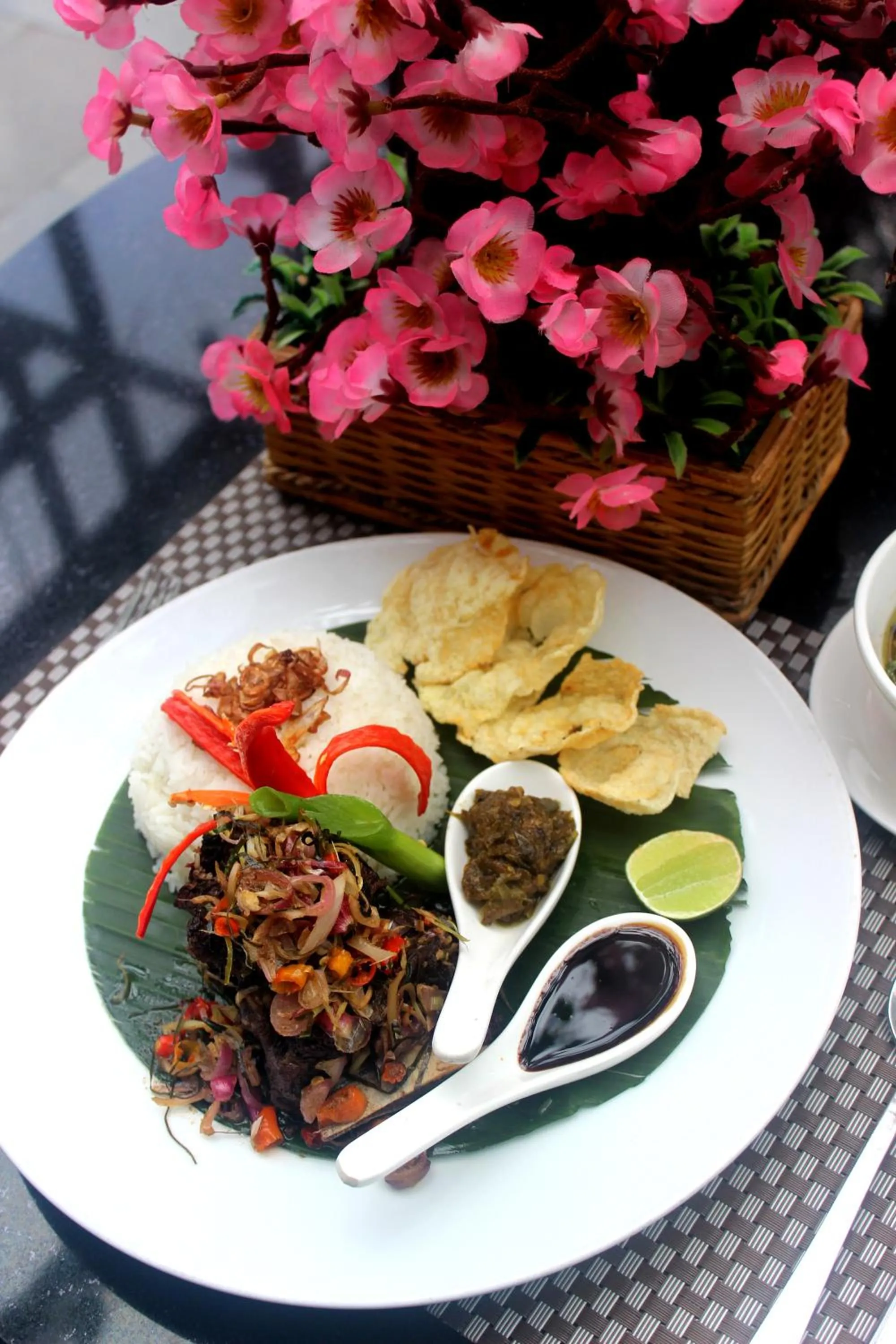 Food close-up in Aston Bellevue Radio Dalam