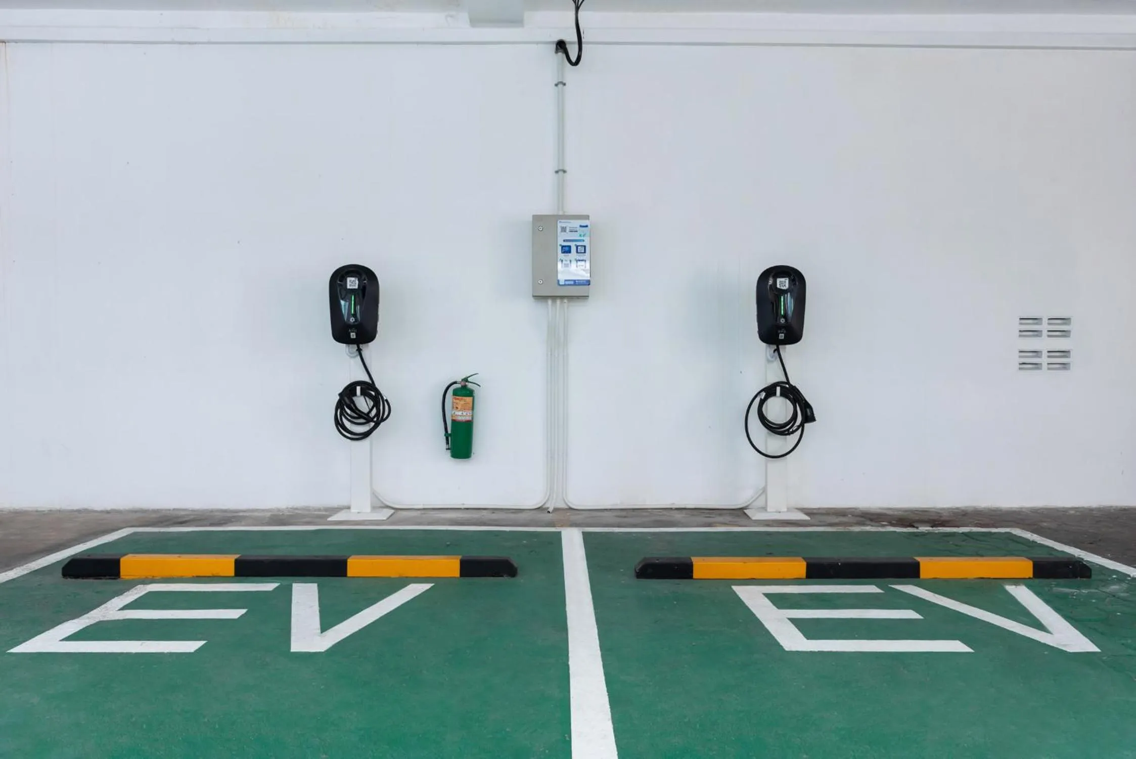 Parking in Arawana Regency North Pattaya