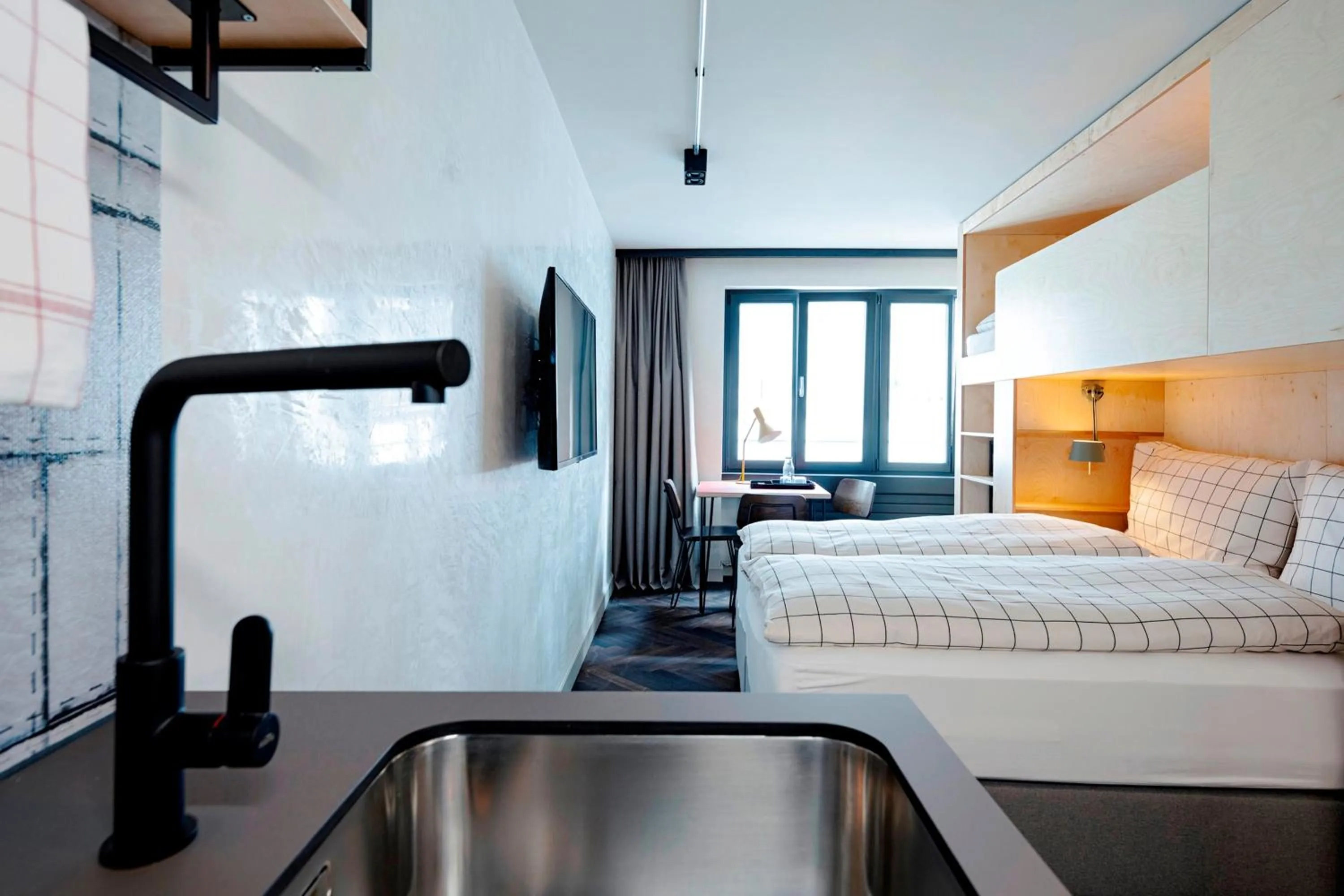 Staff, Bed in The Lubo - self check-in