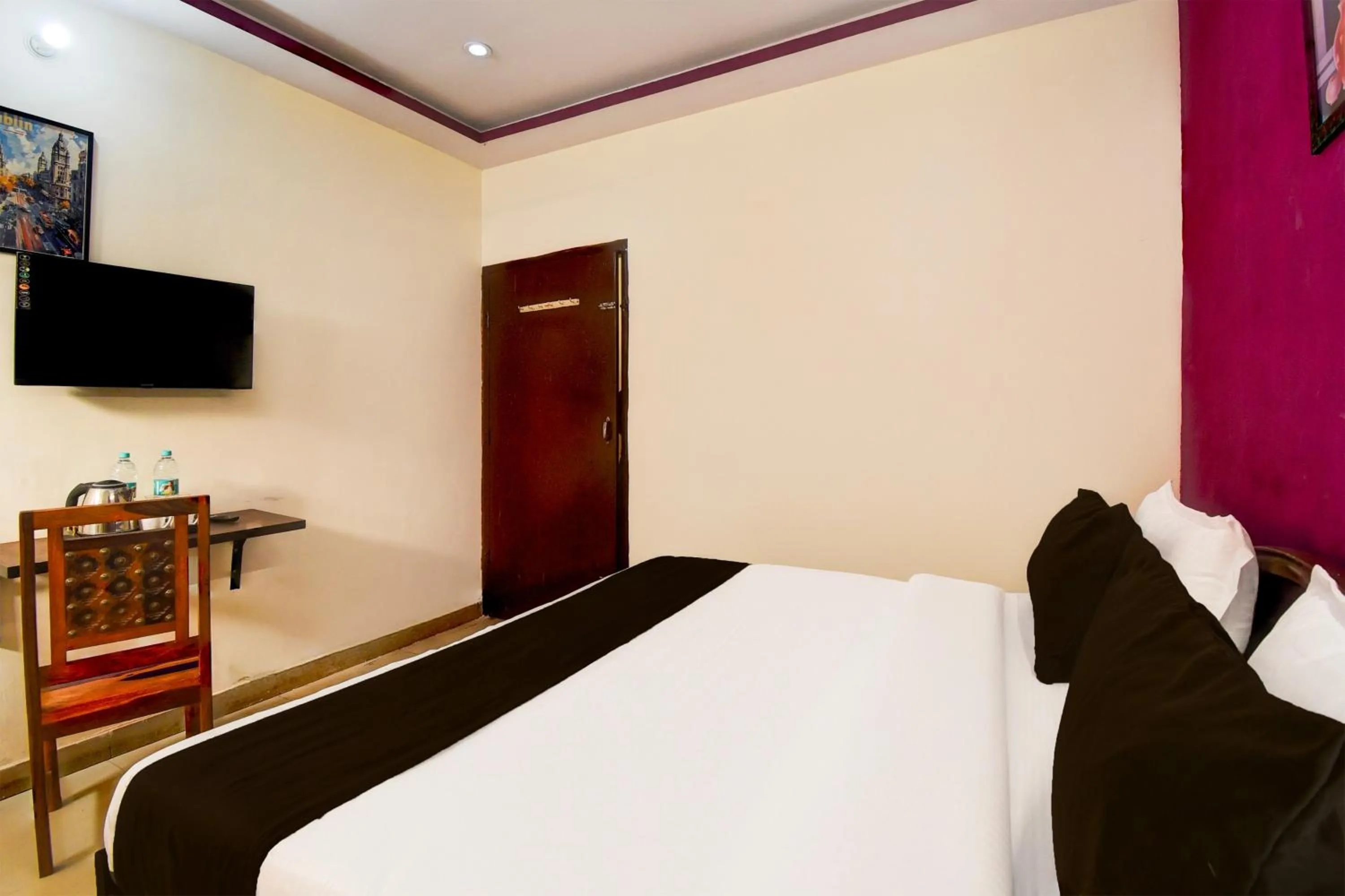 Bedroom in Super Hotel O Pragati Prime