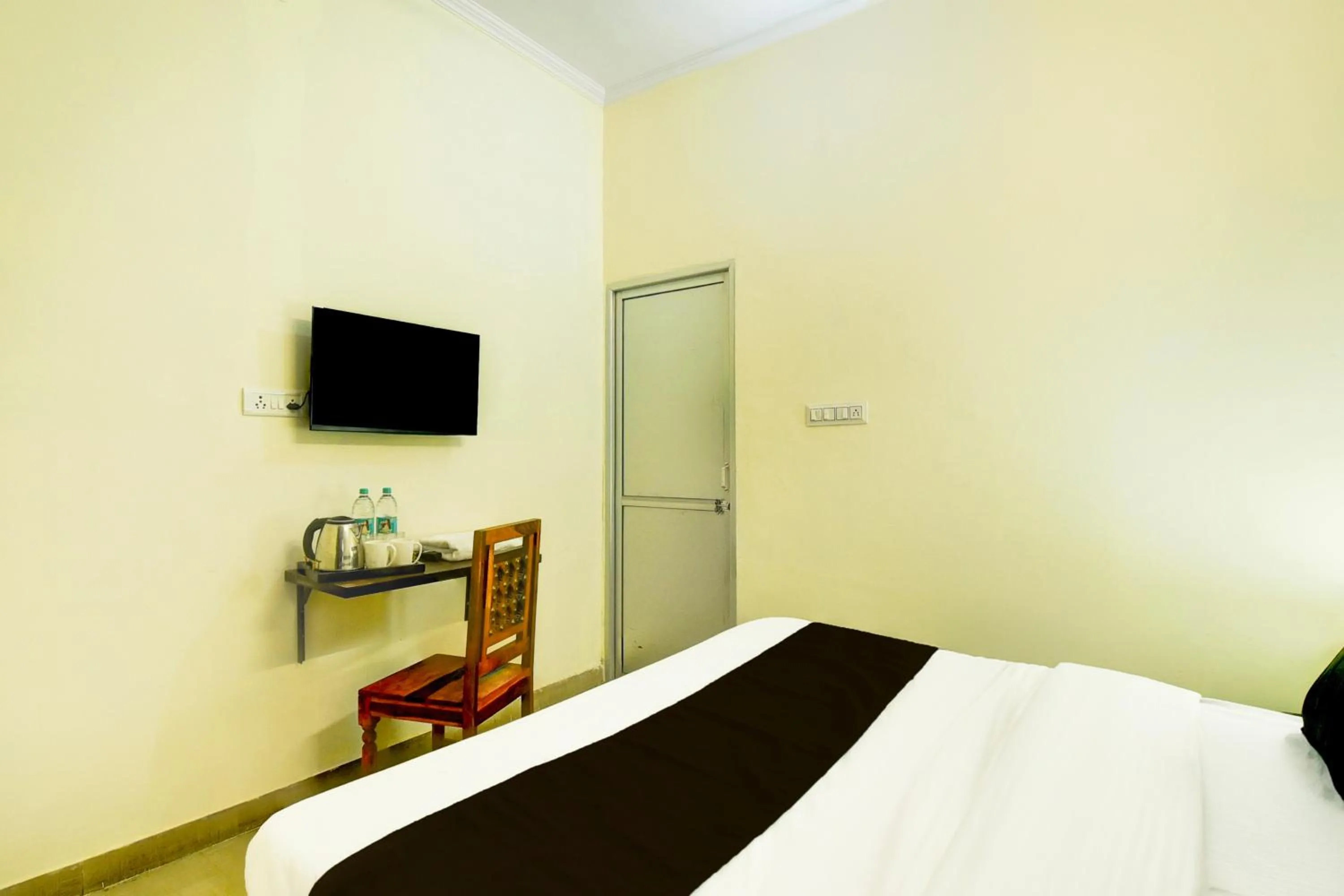 Bedroom in Super Hotel O Pragati Prime