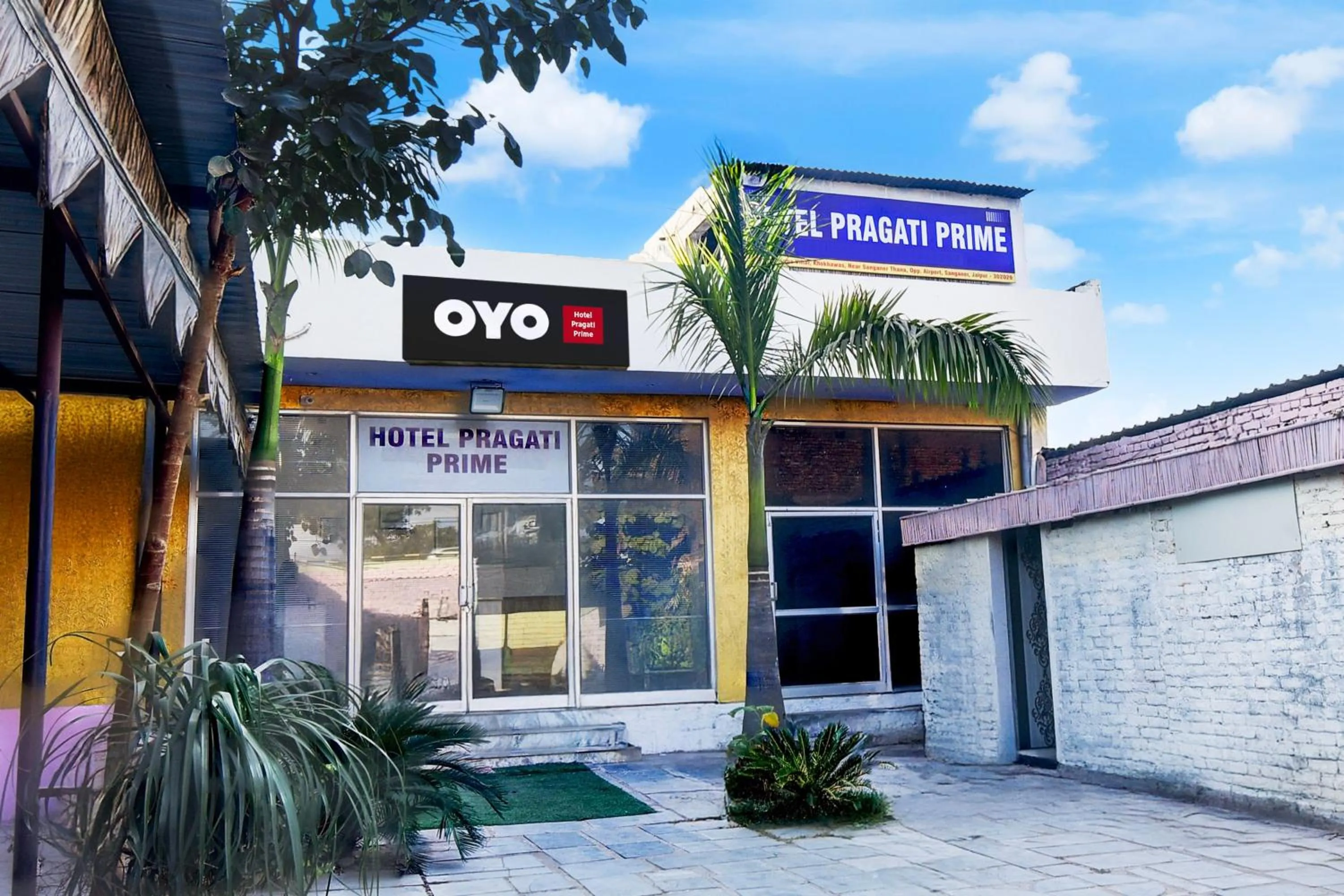 Facade/entrance in Super Hotel O Pragati Prime