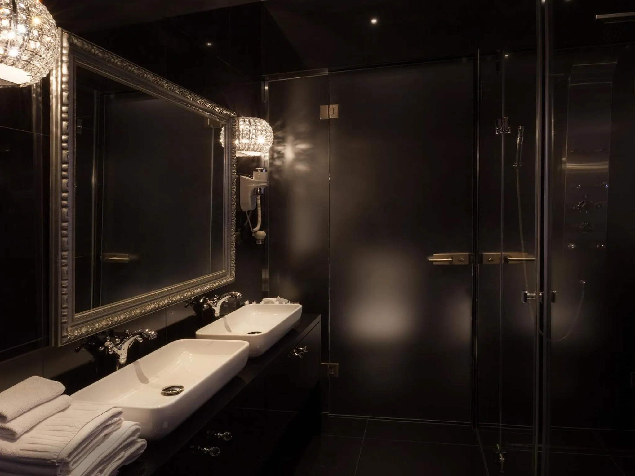 Bathroom in Hotel Betmanowska Main Square Residence Adults Only