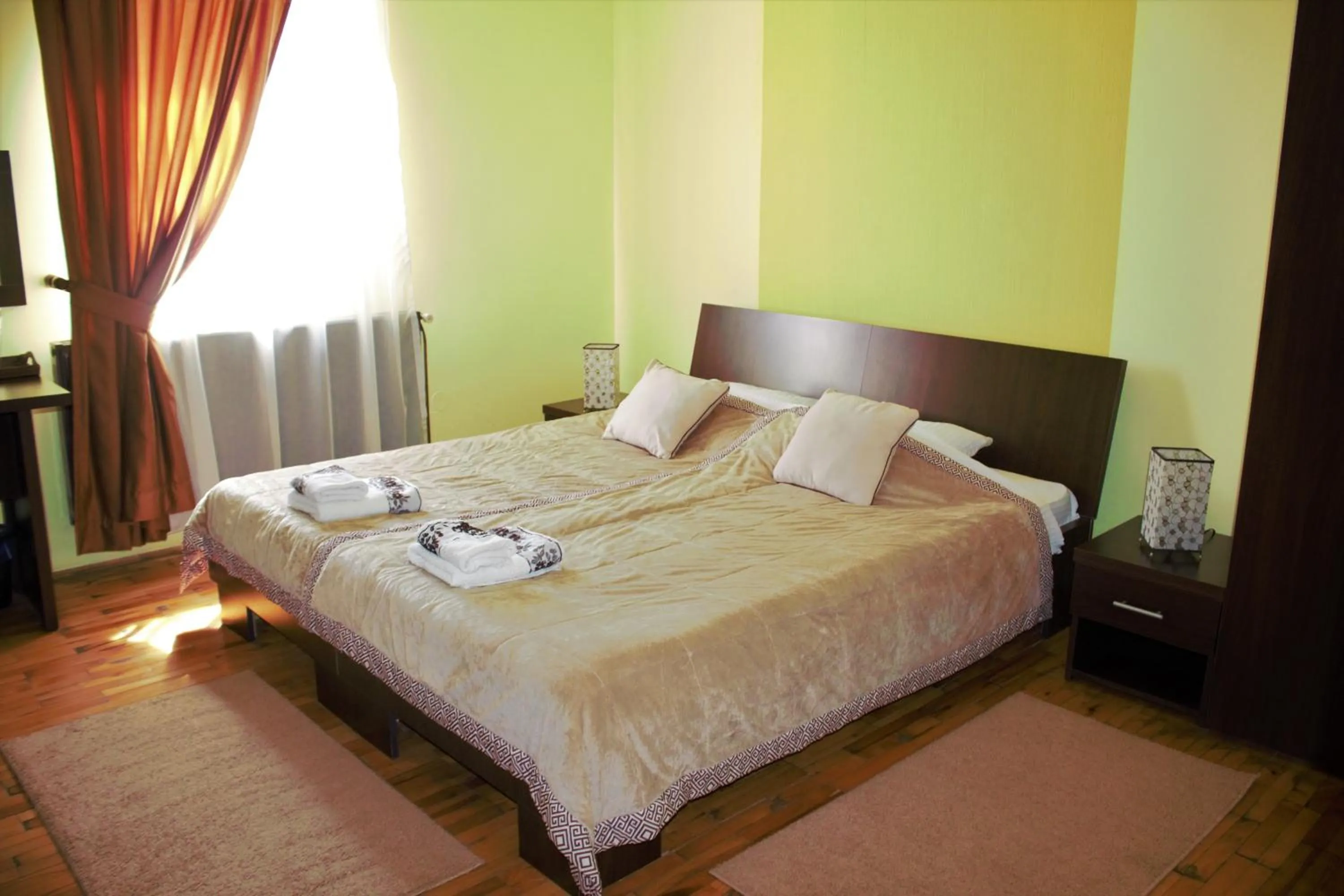 Bed in Garni Hotel City