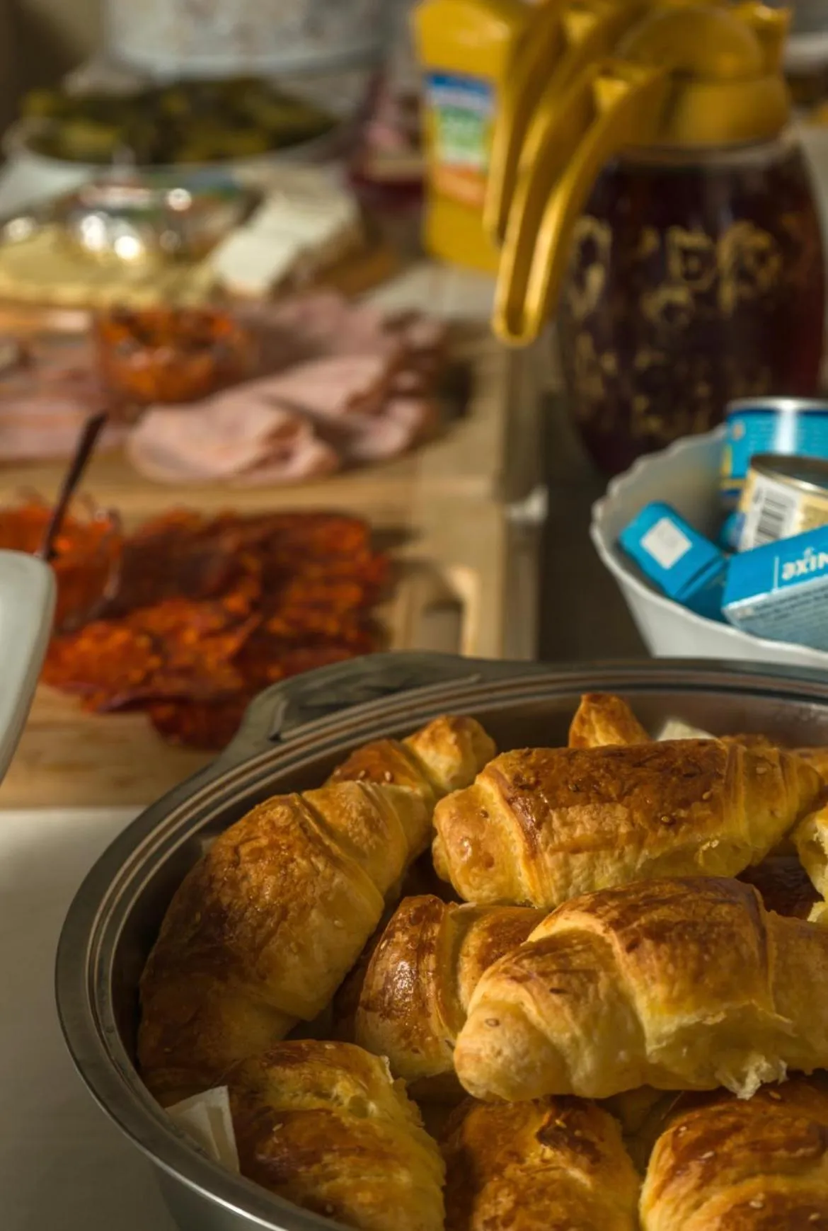 Food and drinks in Garni Hotel City