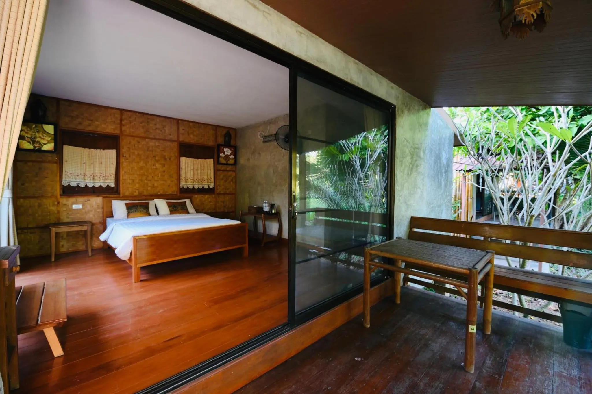 Bed in lion resort & cafe