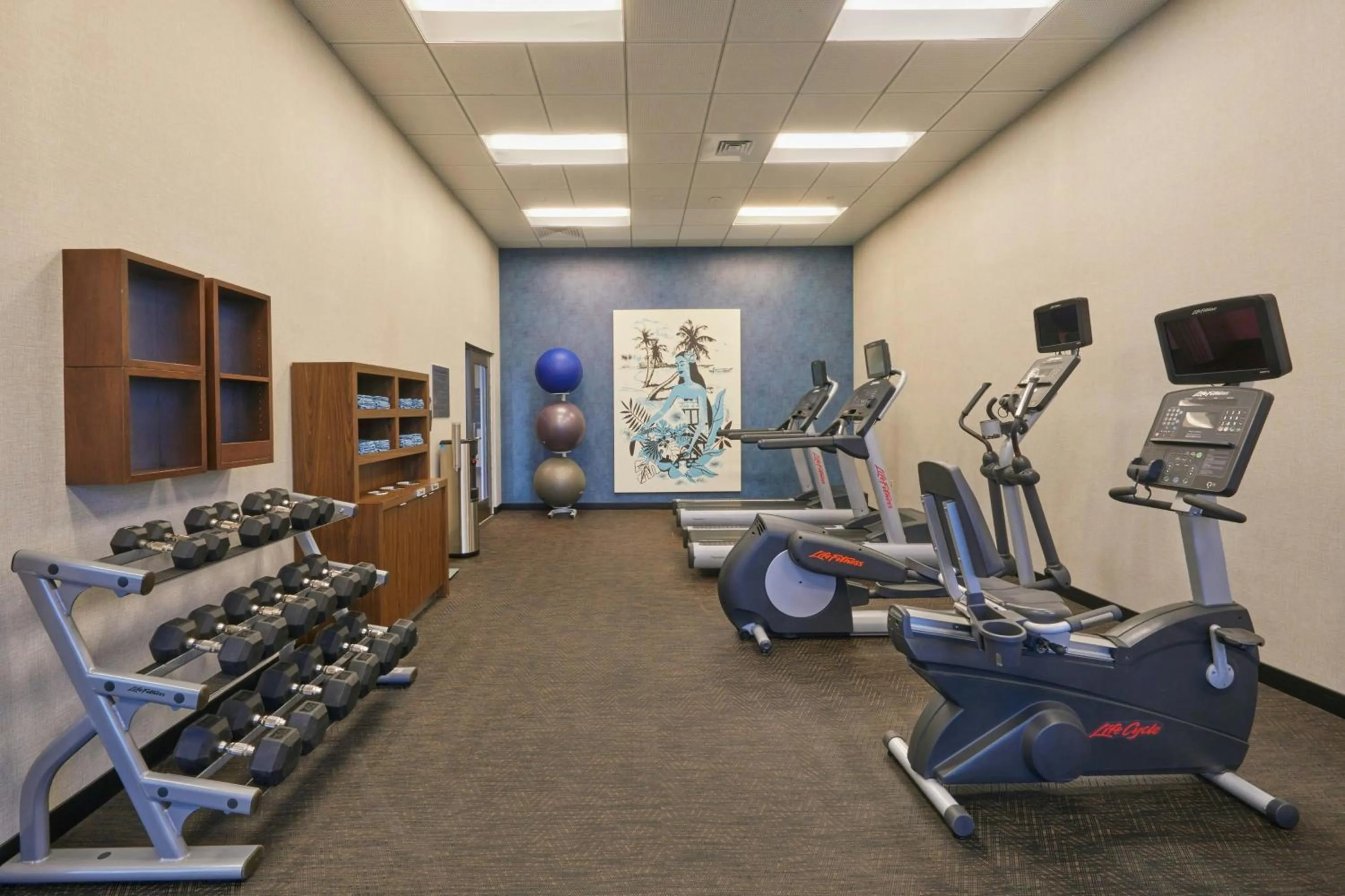 Fitness centre/facilities in Courtyard by Marriott Oahu North Shore