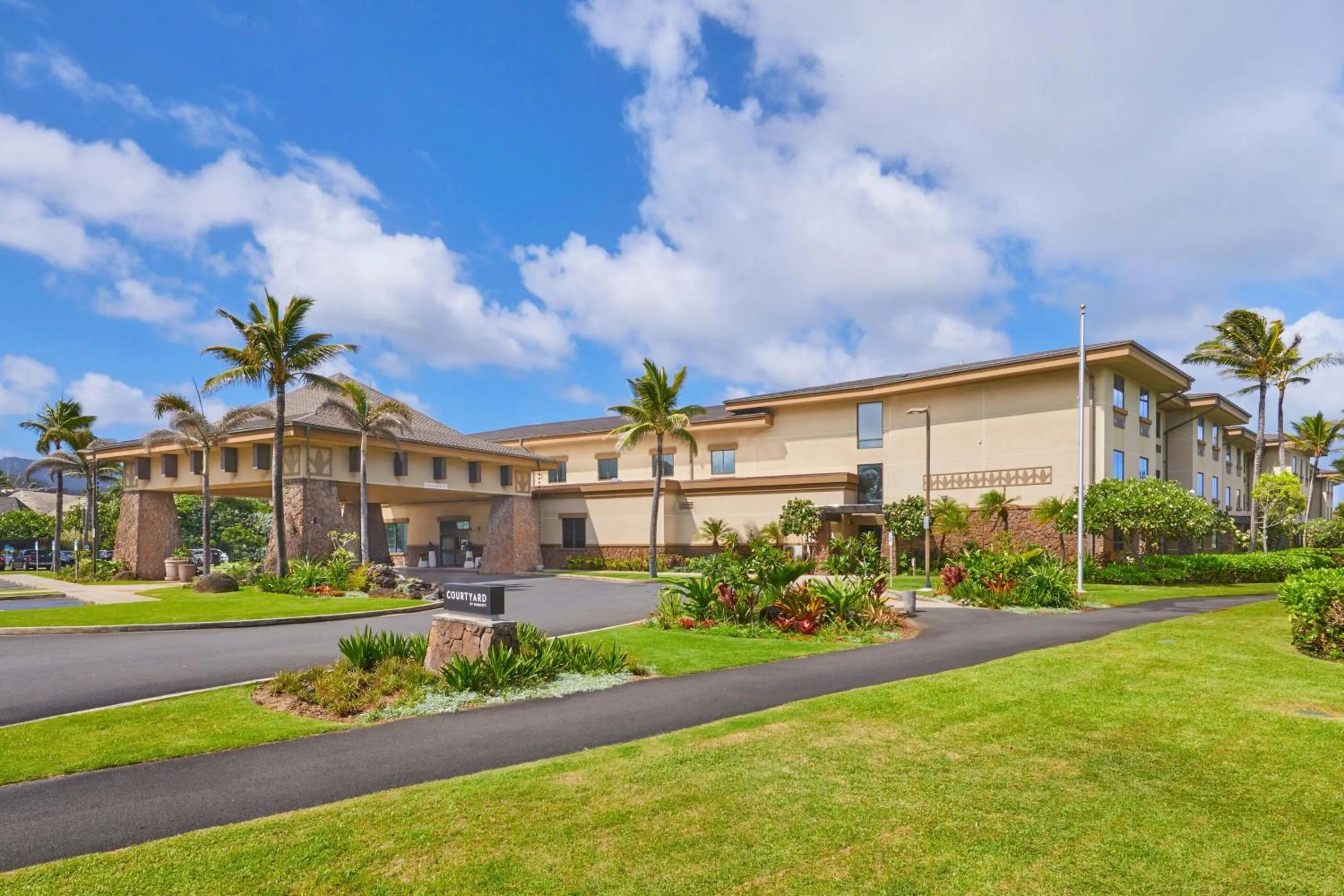 Property building in Courtyard by Marriott Oahu North Shore