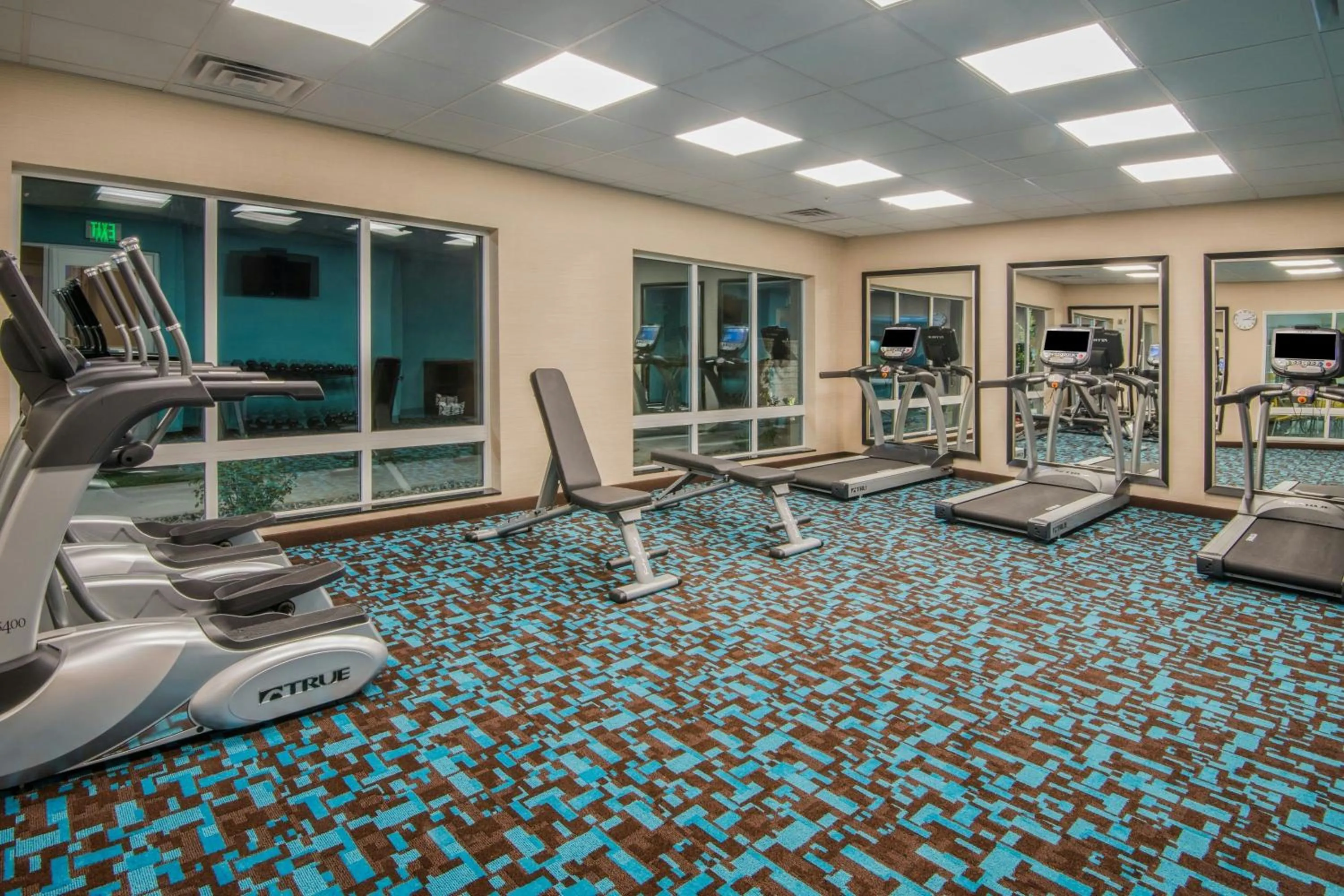 Fitness centre/facilities in Fairfield Inn & Suites by Marriott Fort Wayne Southwest