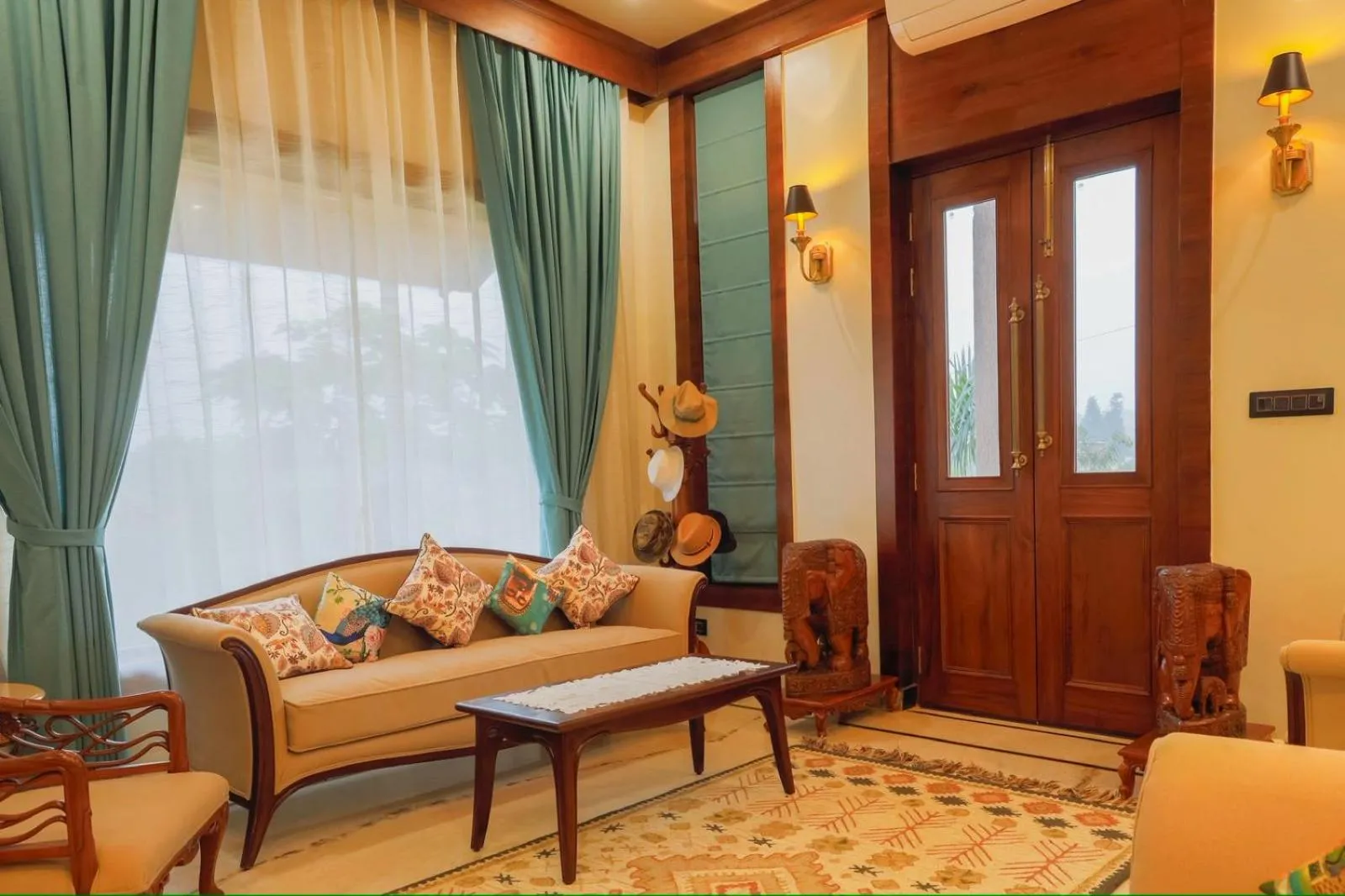 Vanhills - Luxury Home Stay in Jim Corbett