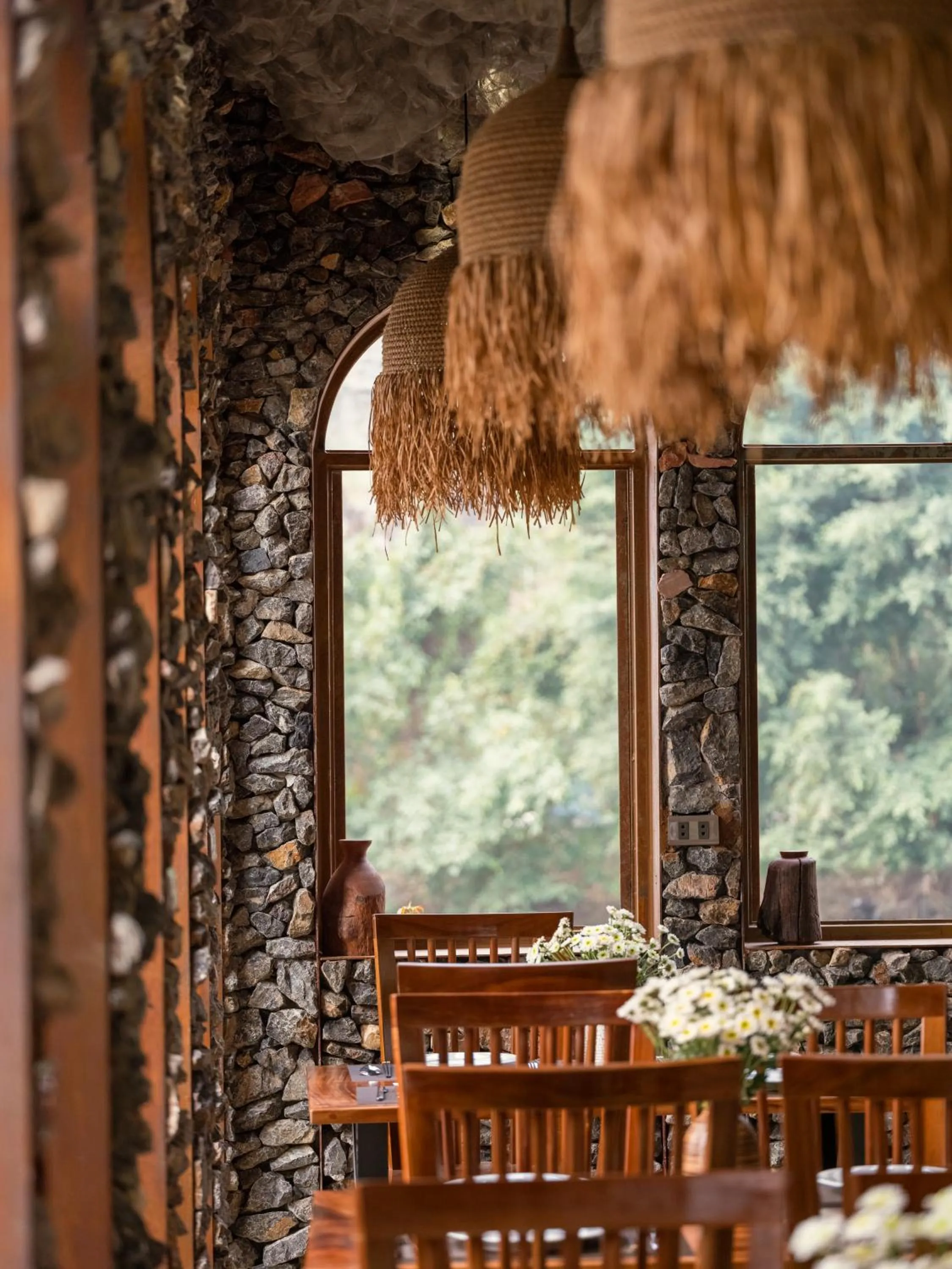 Restaurant/places to eat in Ailee Villa&Hotel TamCoc