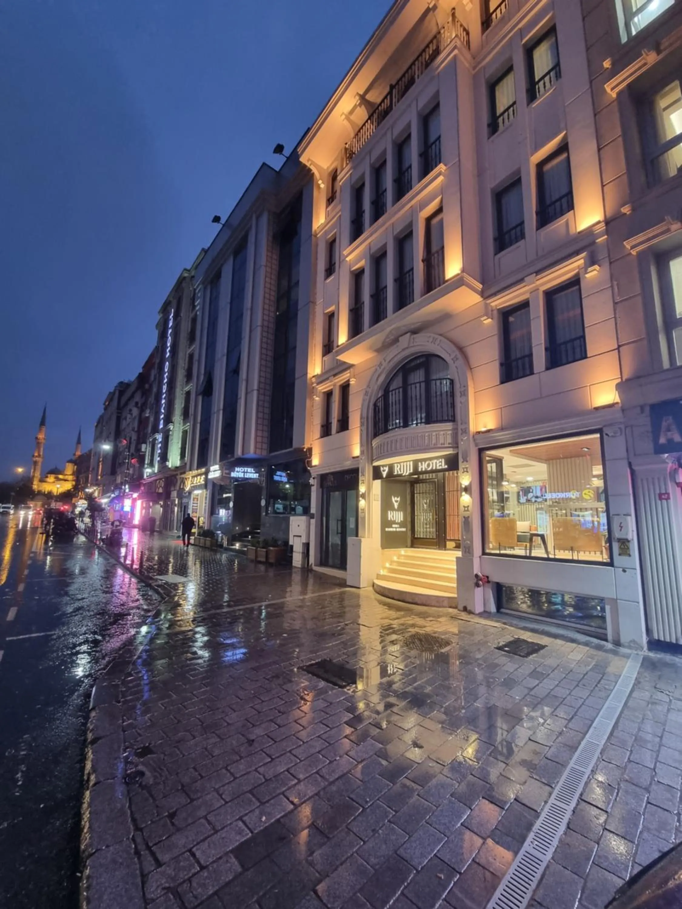 Property building in RIJJI HOTEL ISTANBUL OLD CiTY