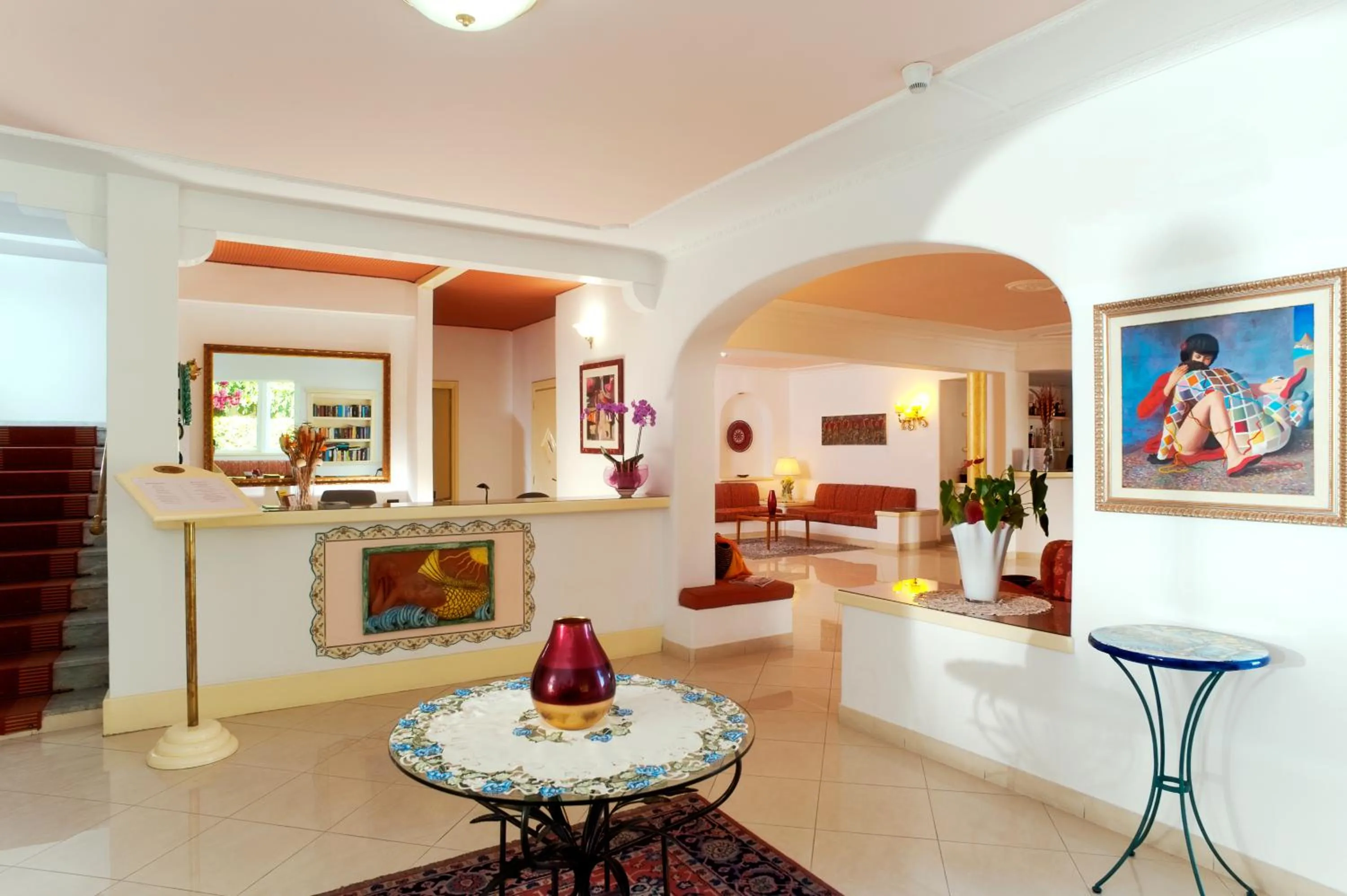 Communal lounge/ TV room in Hotel Villa Bianca