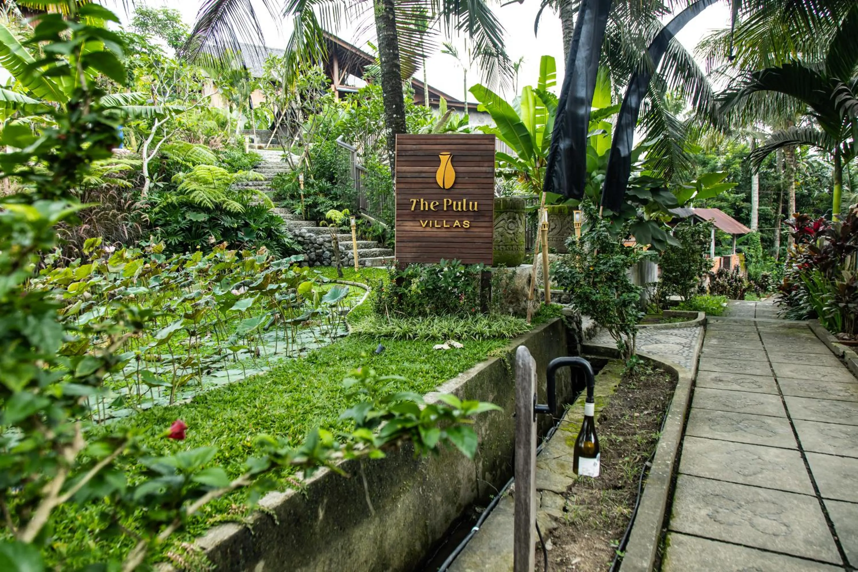 Facade/entrance in The Pulu Villas by GenuineHost