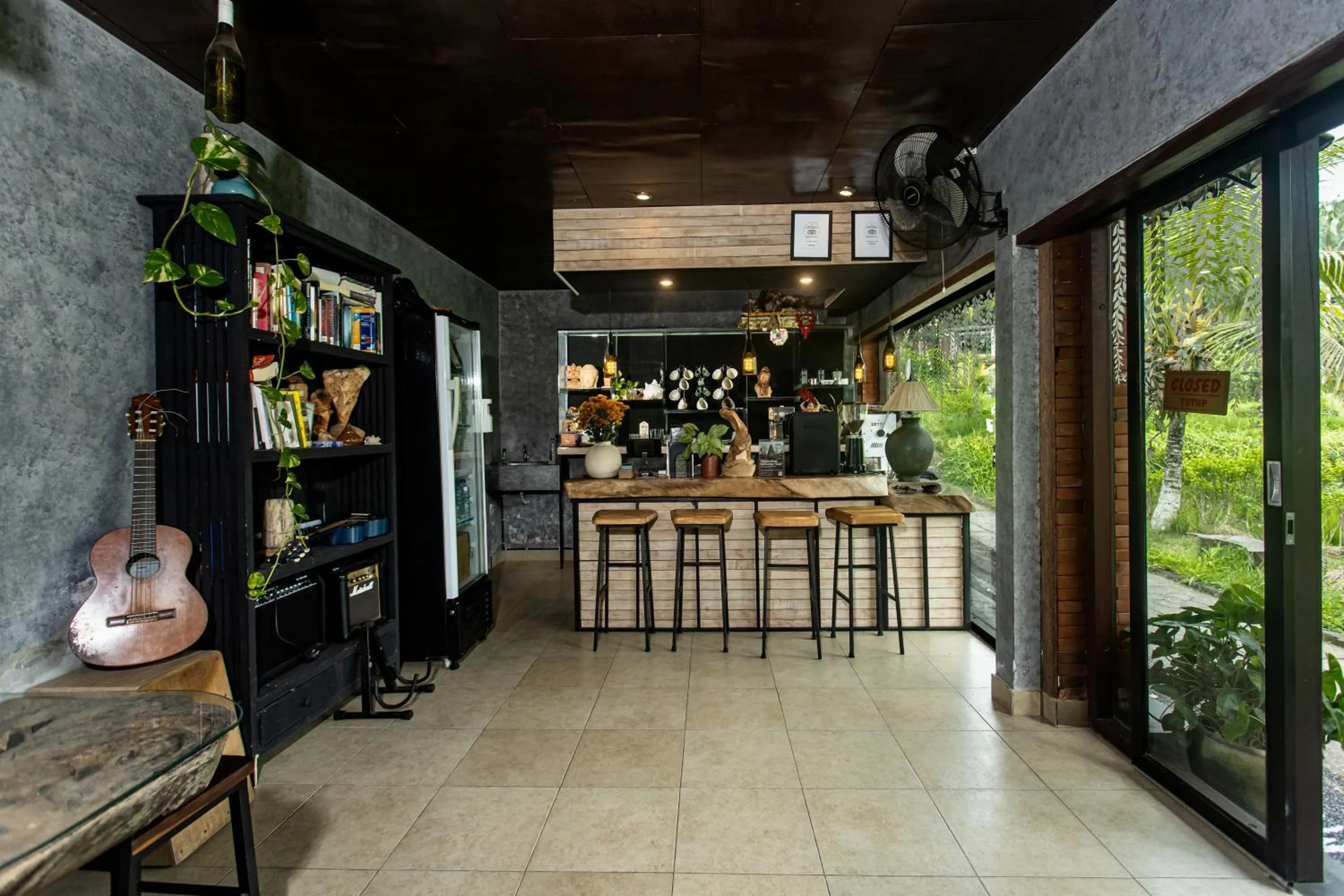 Restaurant/places to eat in The Pulu Villas by GenuineHost