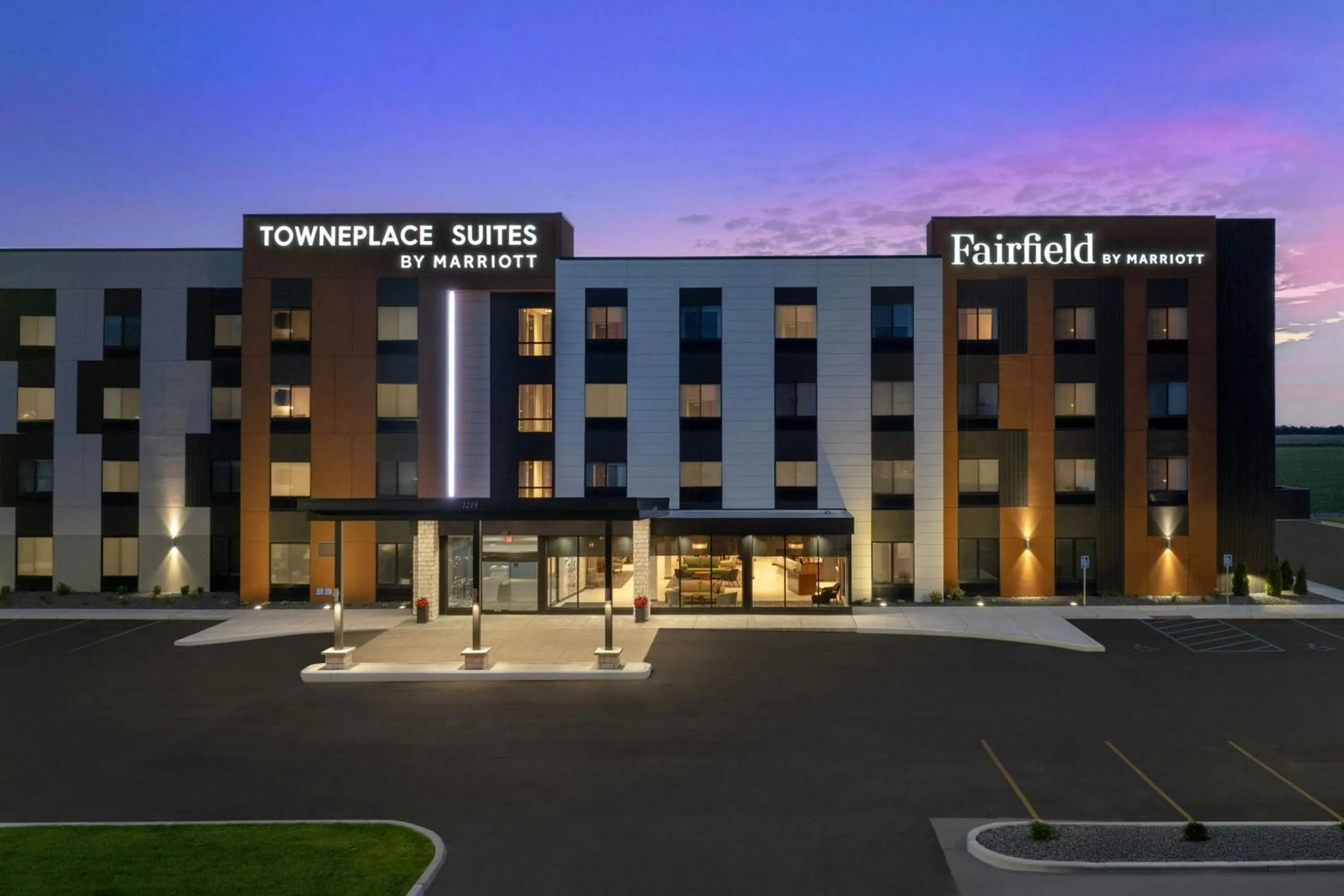 Property building in TownePlace Suites by Marriott Sikeston