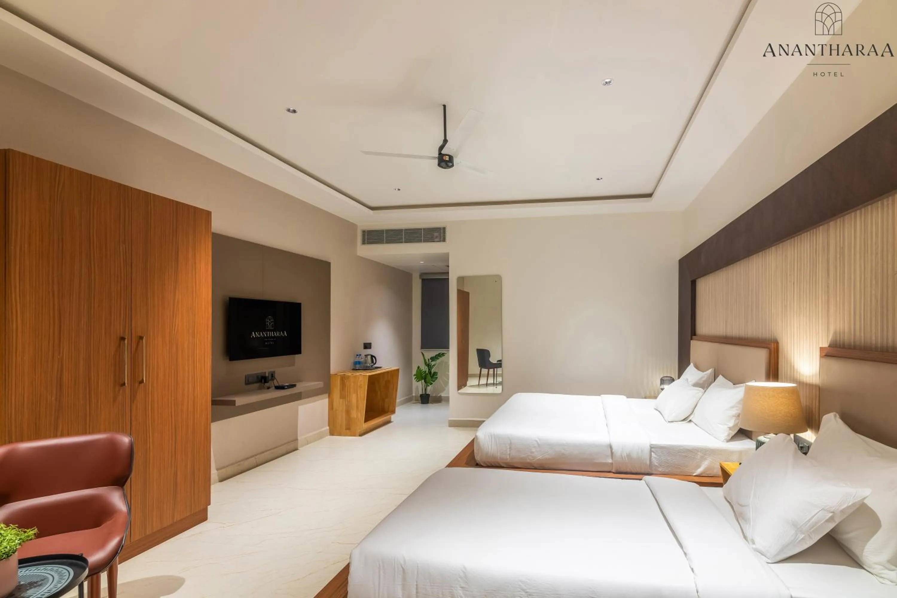 Photo of the whole room, Bed in Anantharaa Hotel