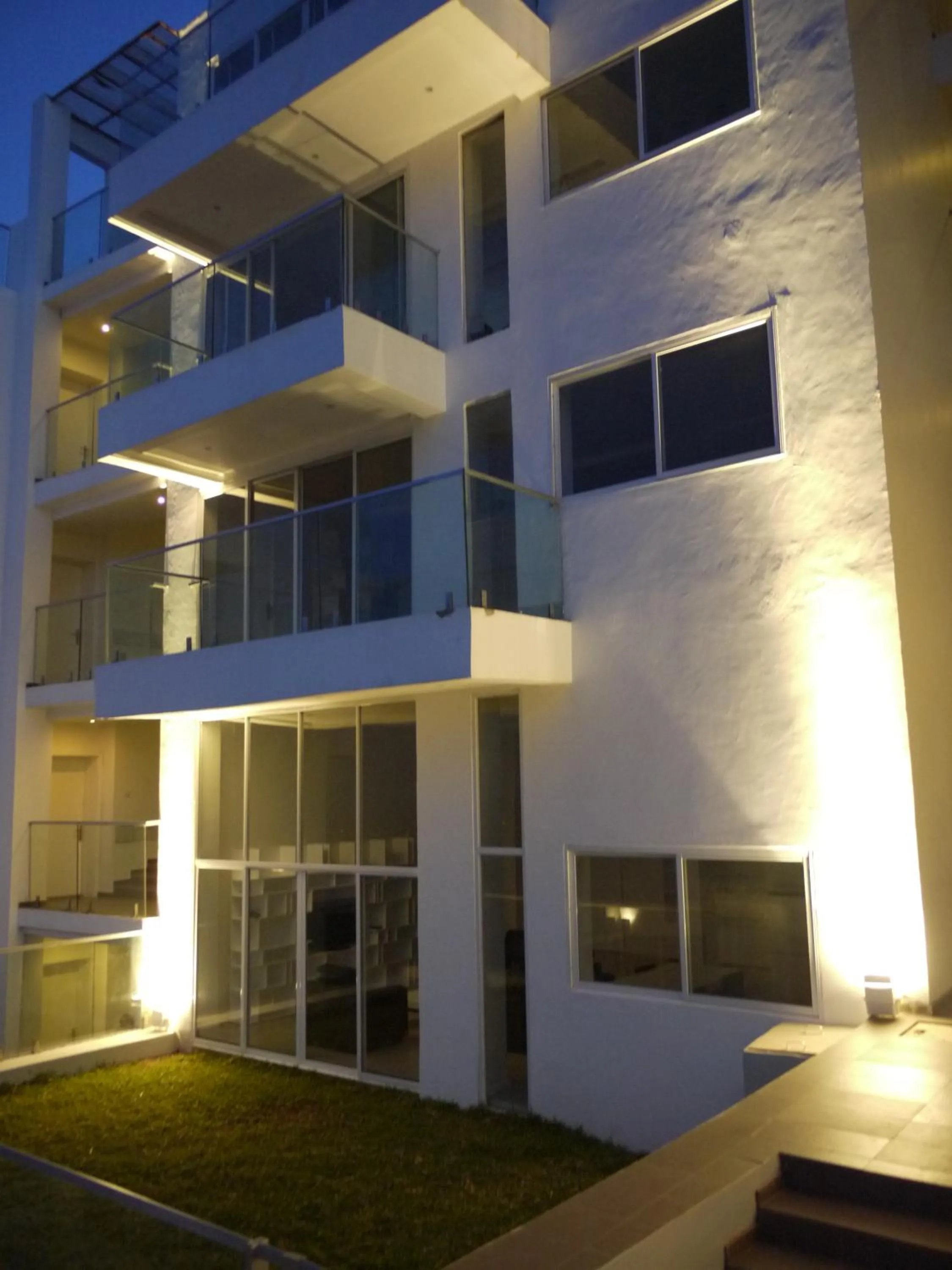 Balcony/Terrace in The Seventeen Apartment Hotel