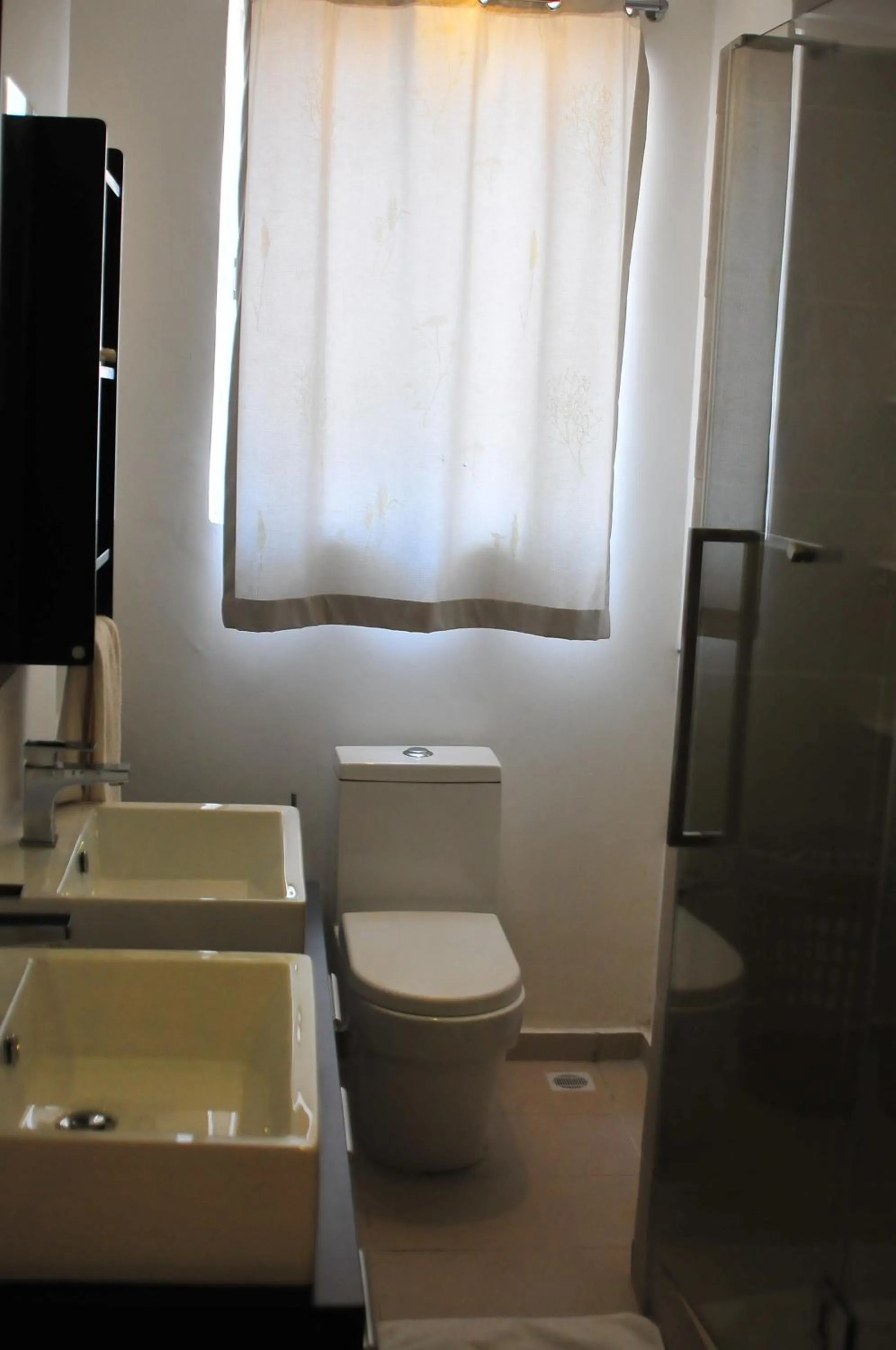 Toilet in The Seventeen Apartment Hotel