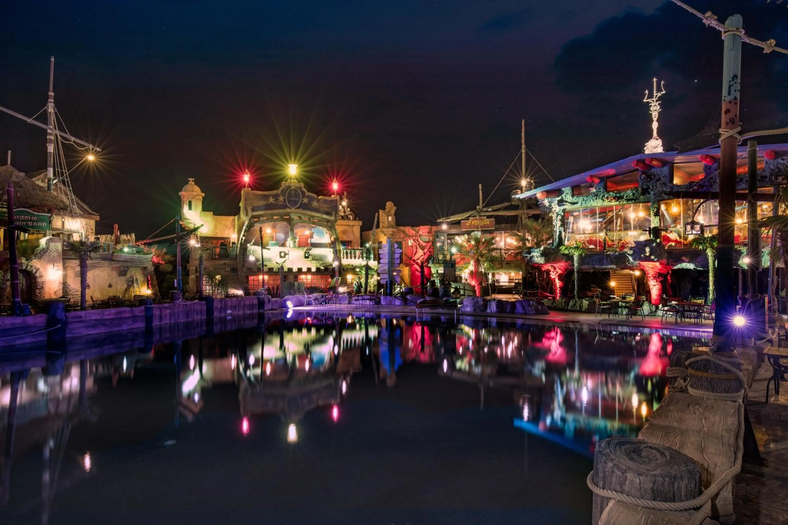 Patio in Hôtel Cap Pirate