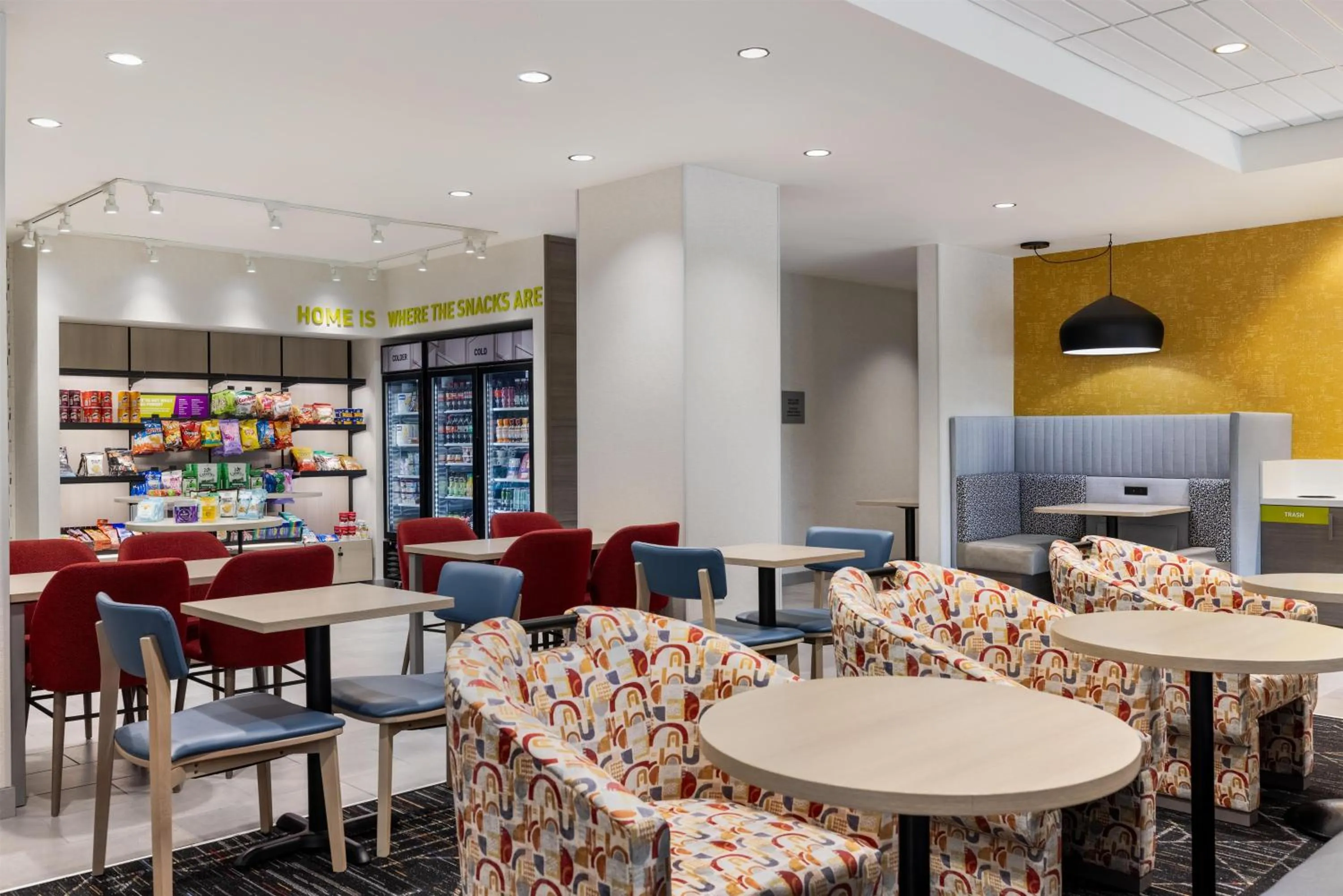 Lobby or reception in Home2 Suites By Hilton Ames