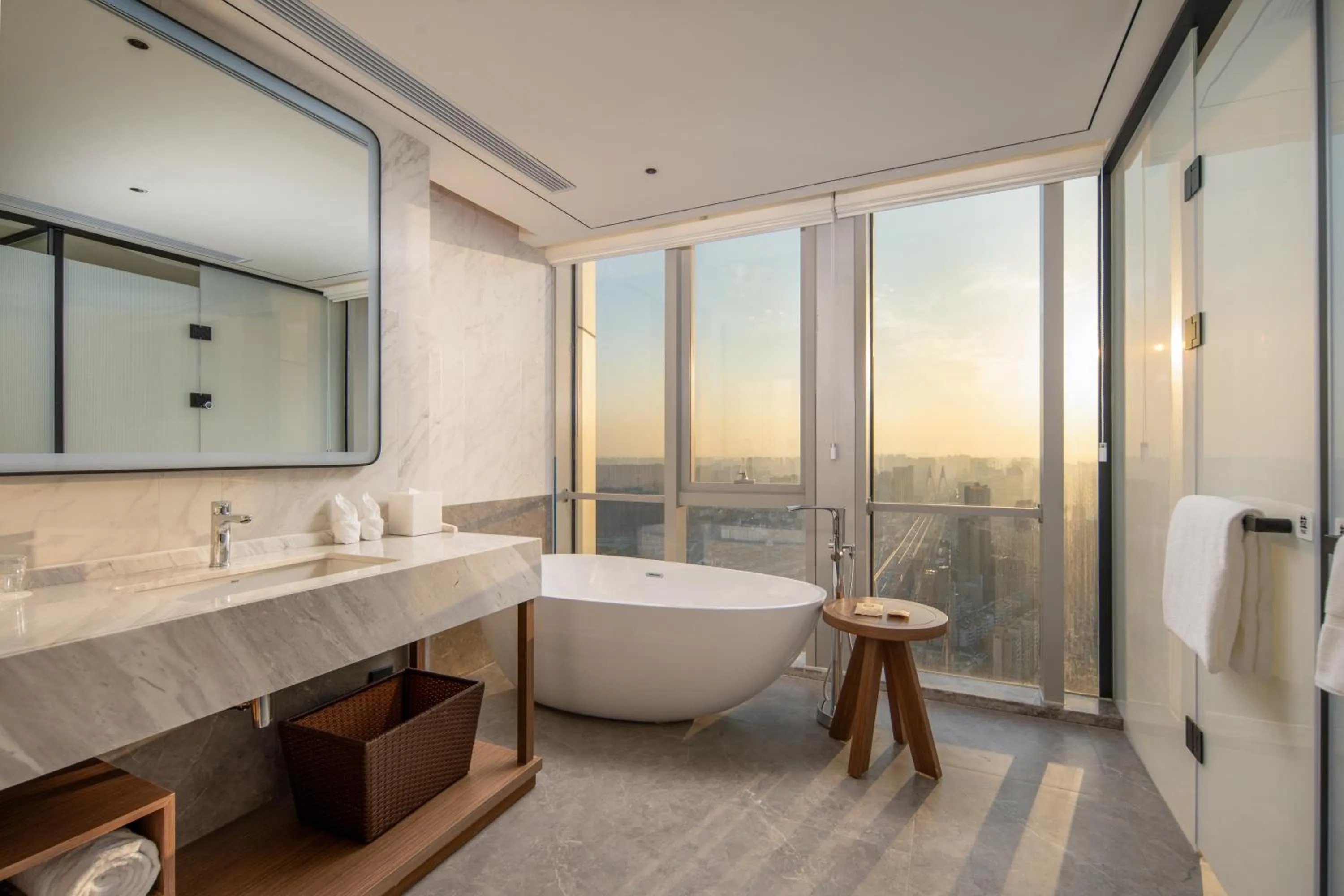 Shower in Hilton Garden Inn Hefei Feixi