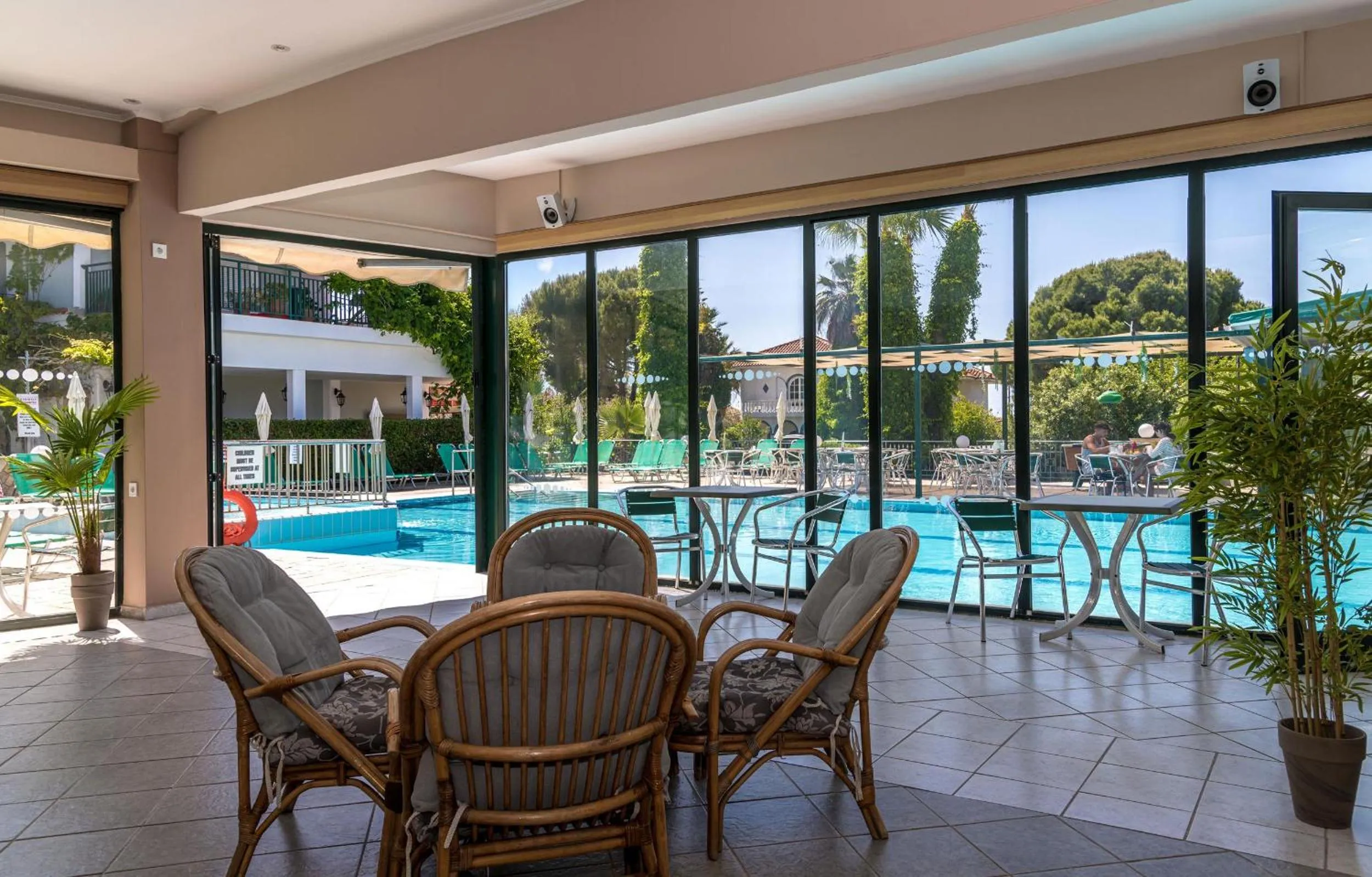 Pool view in Sofia's Hotel
