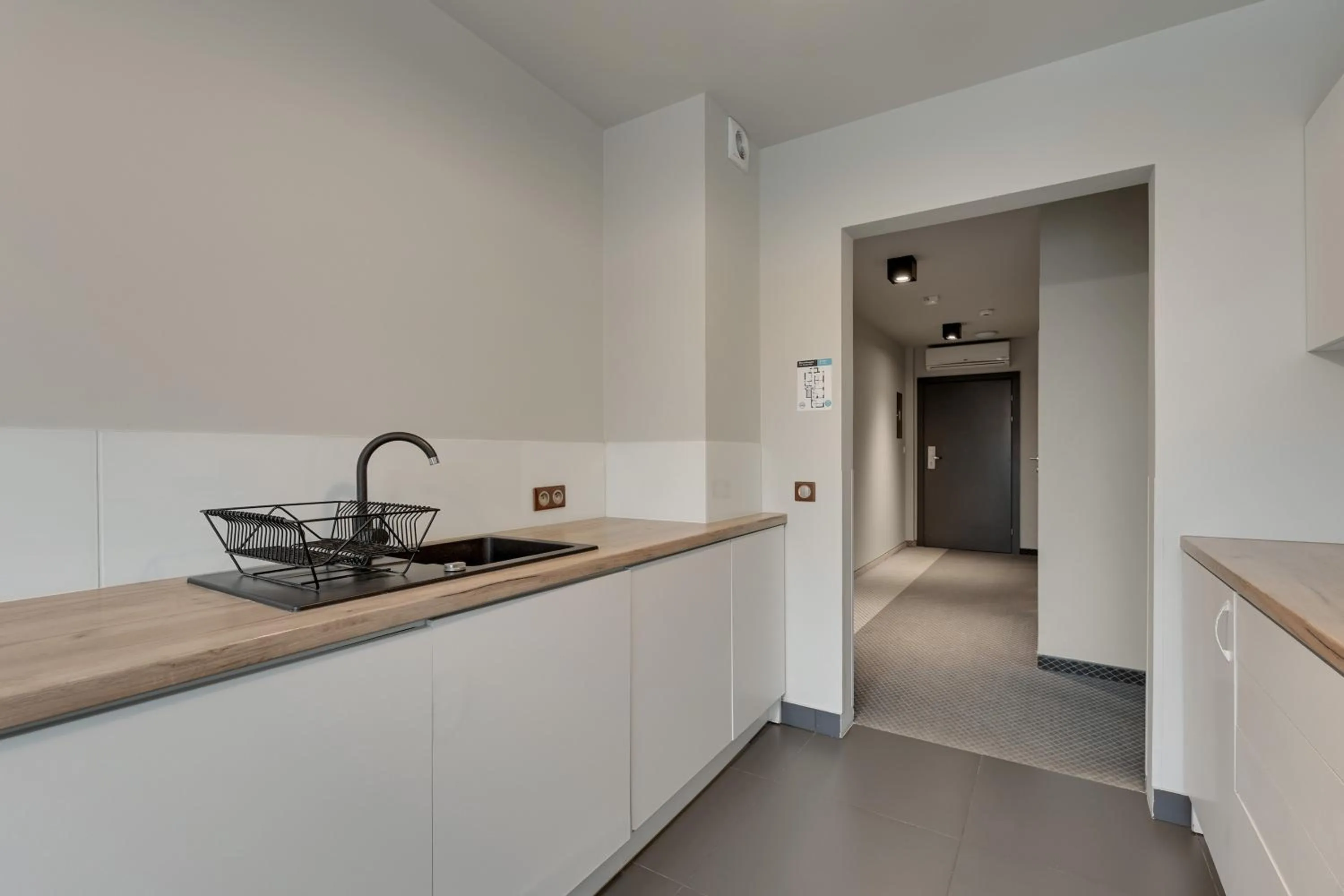 Kitchen or kitchenette in So Stay Bed & Breakfast - Self Check-in