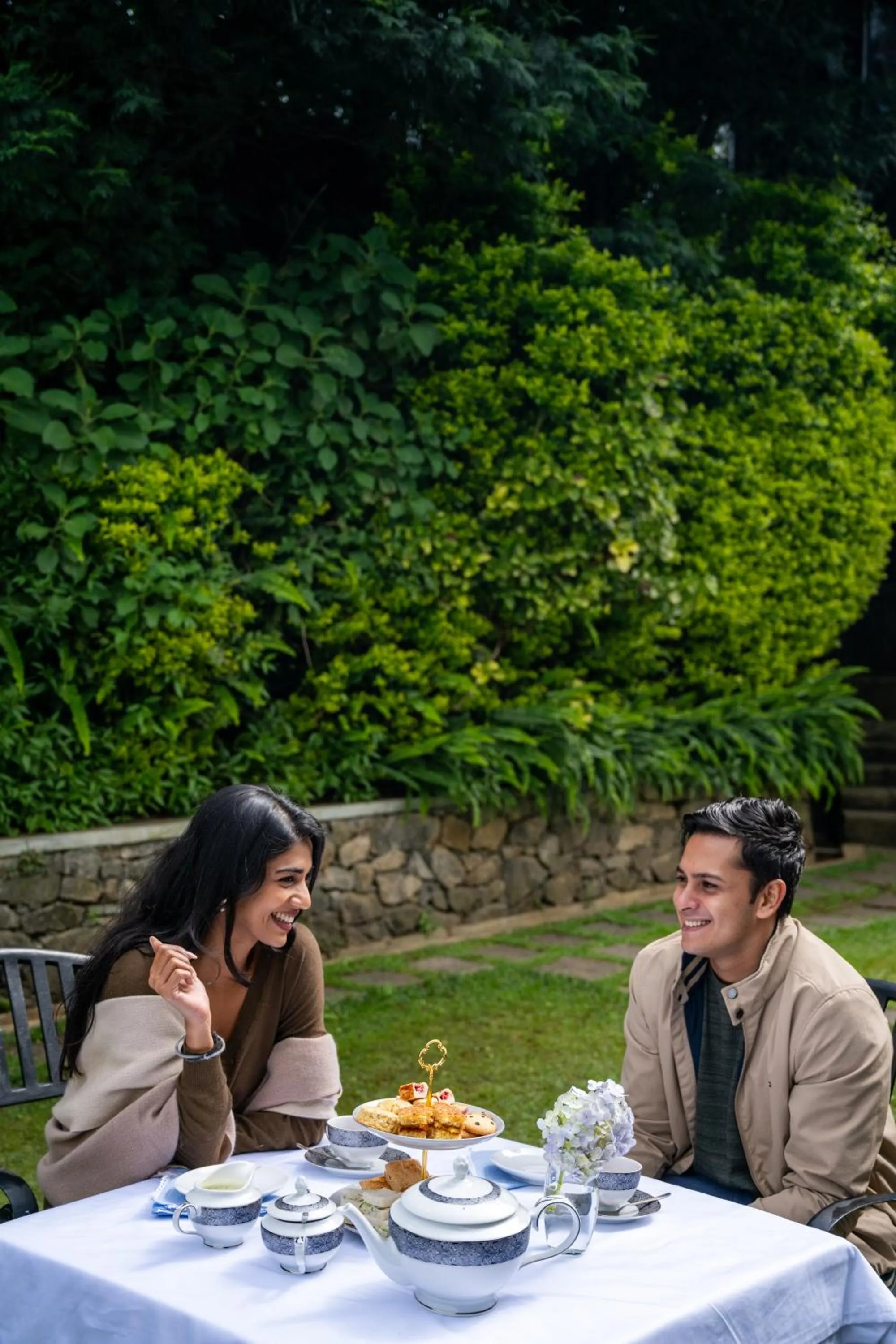 Garden in Tathya Hills - Luxe Garden Retreat In The Hills