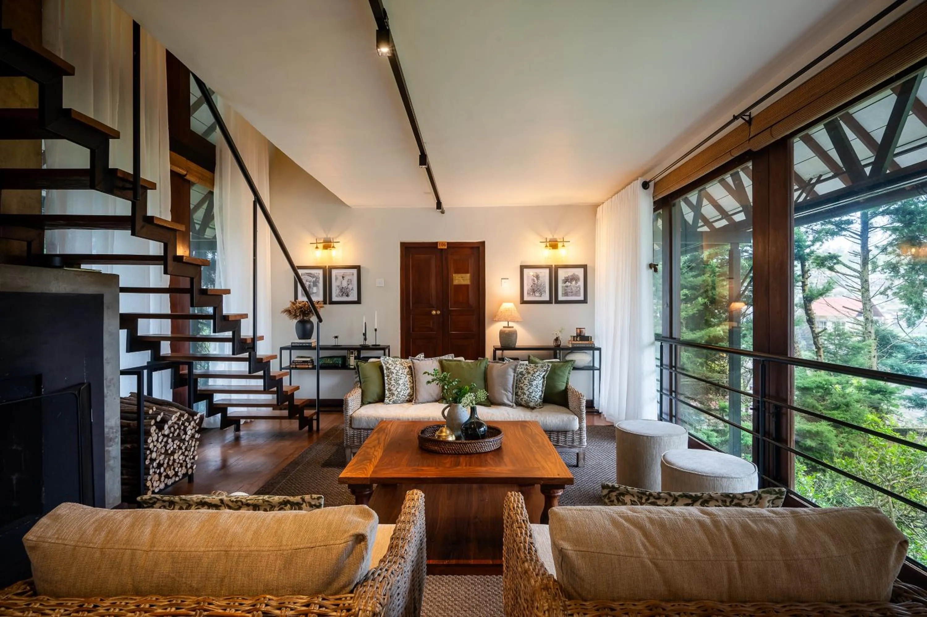 Tathya Hills - Luxe Garden Retreat In The Hills