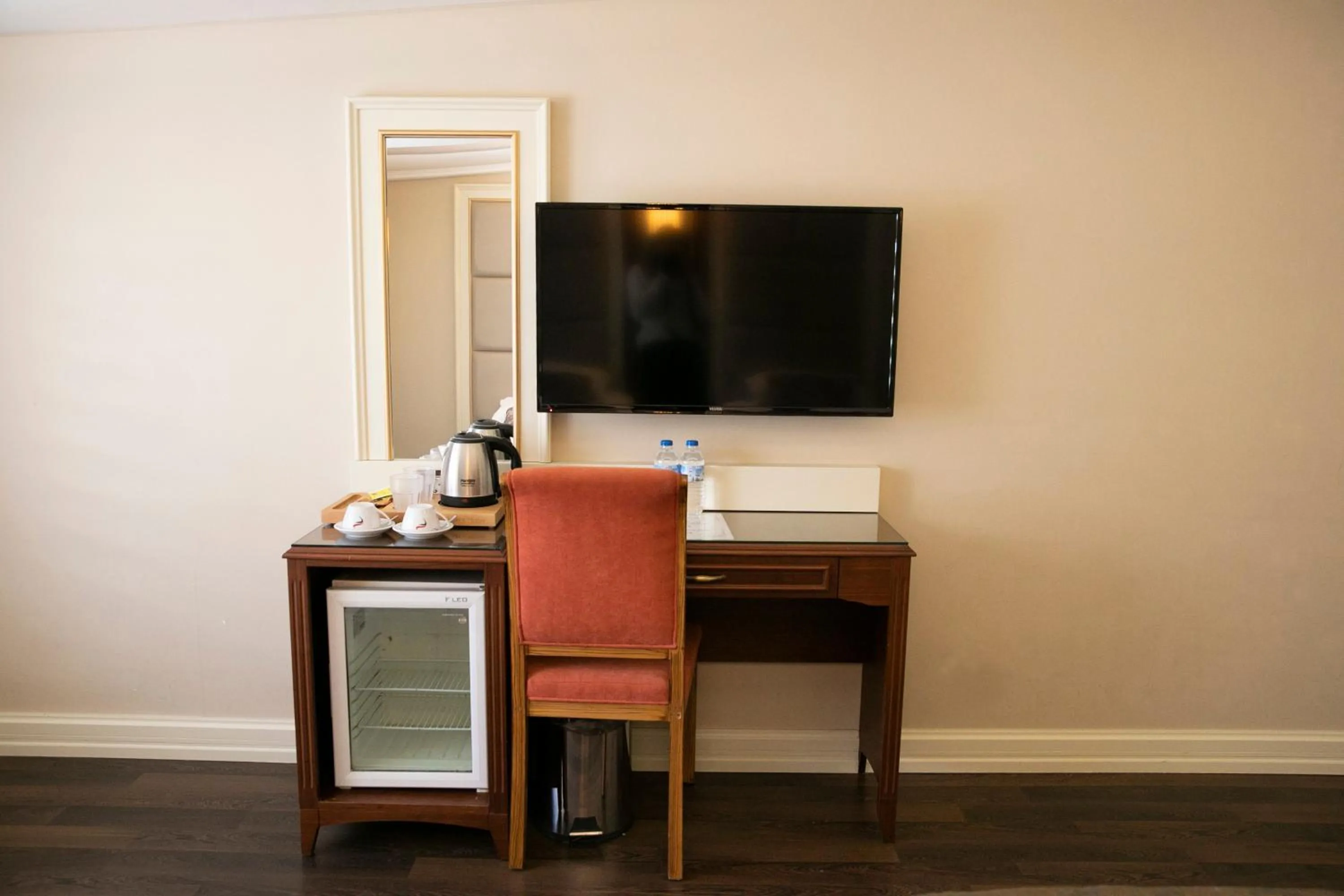 TV and multimedia in Fimka Hotel