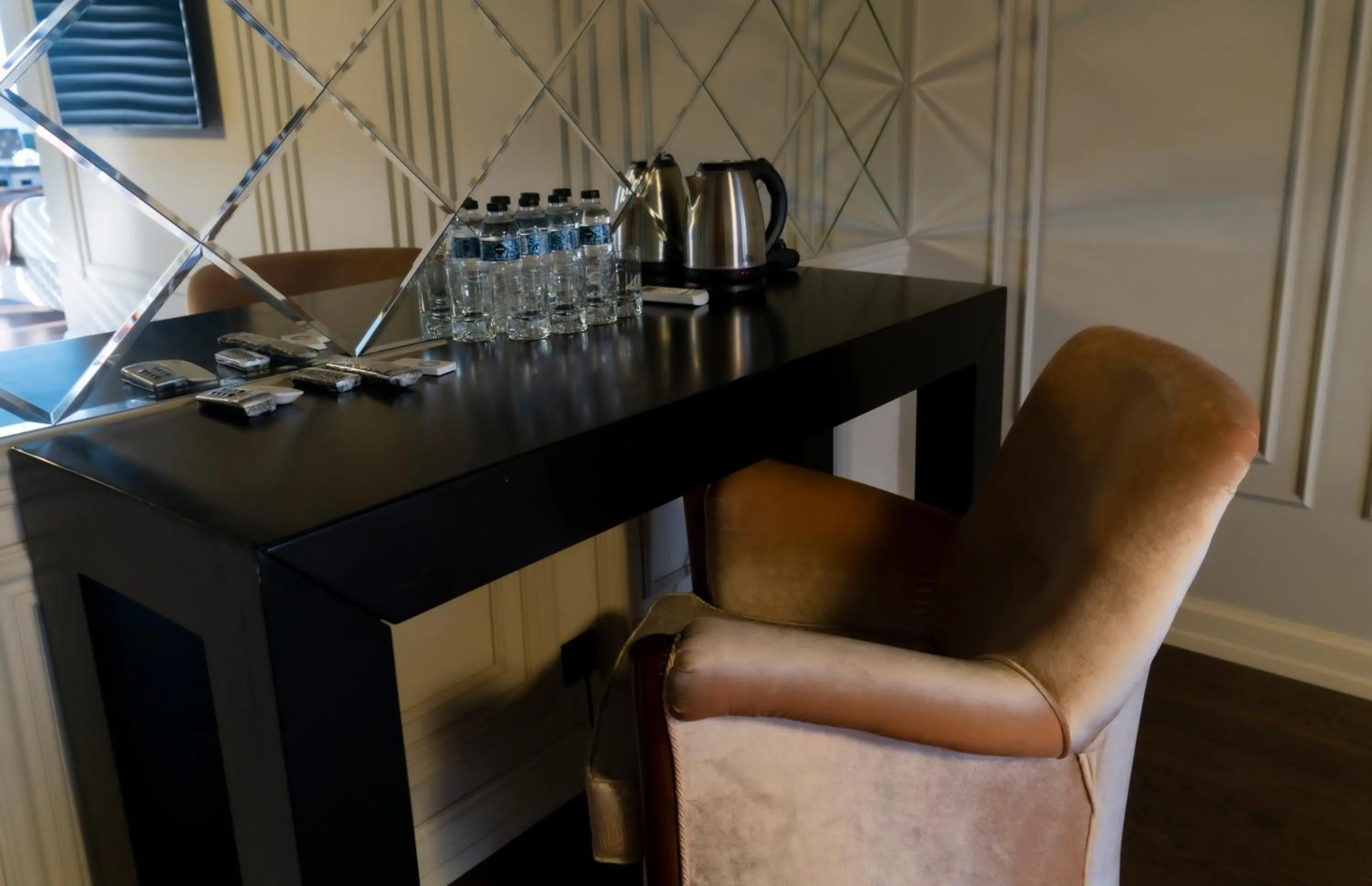 Coffee/tea facilities in Fimka Hotel