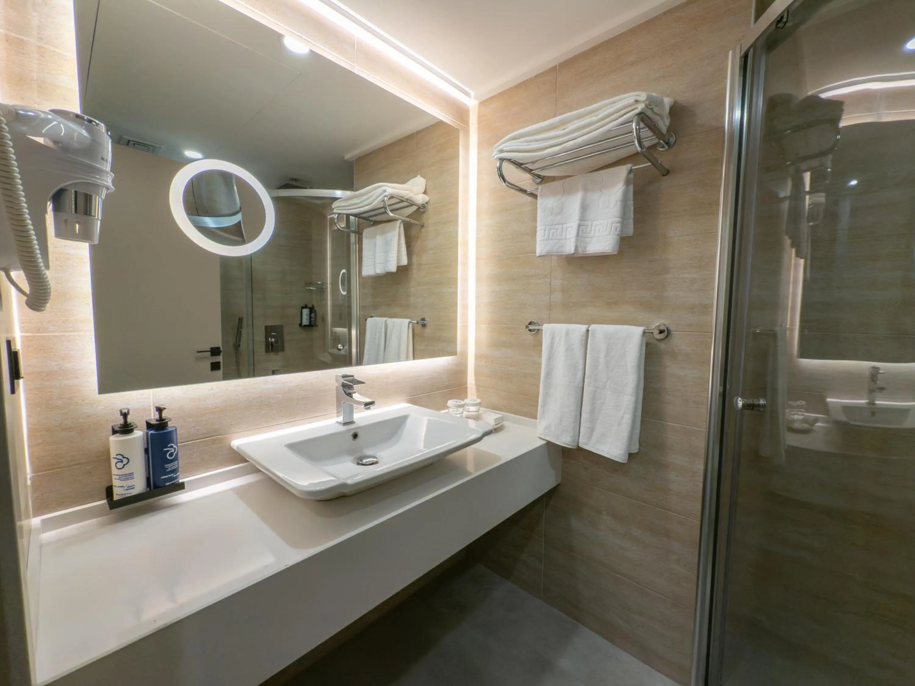 Shower in Dedeman Adana
