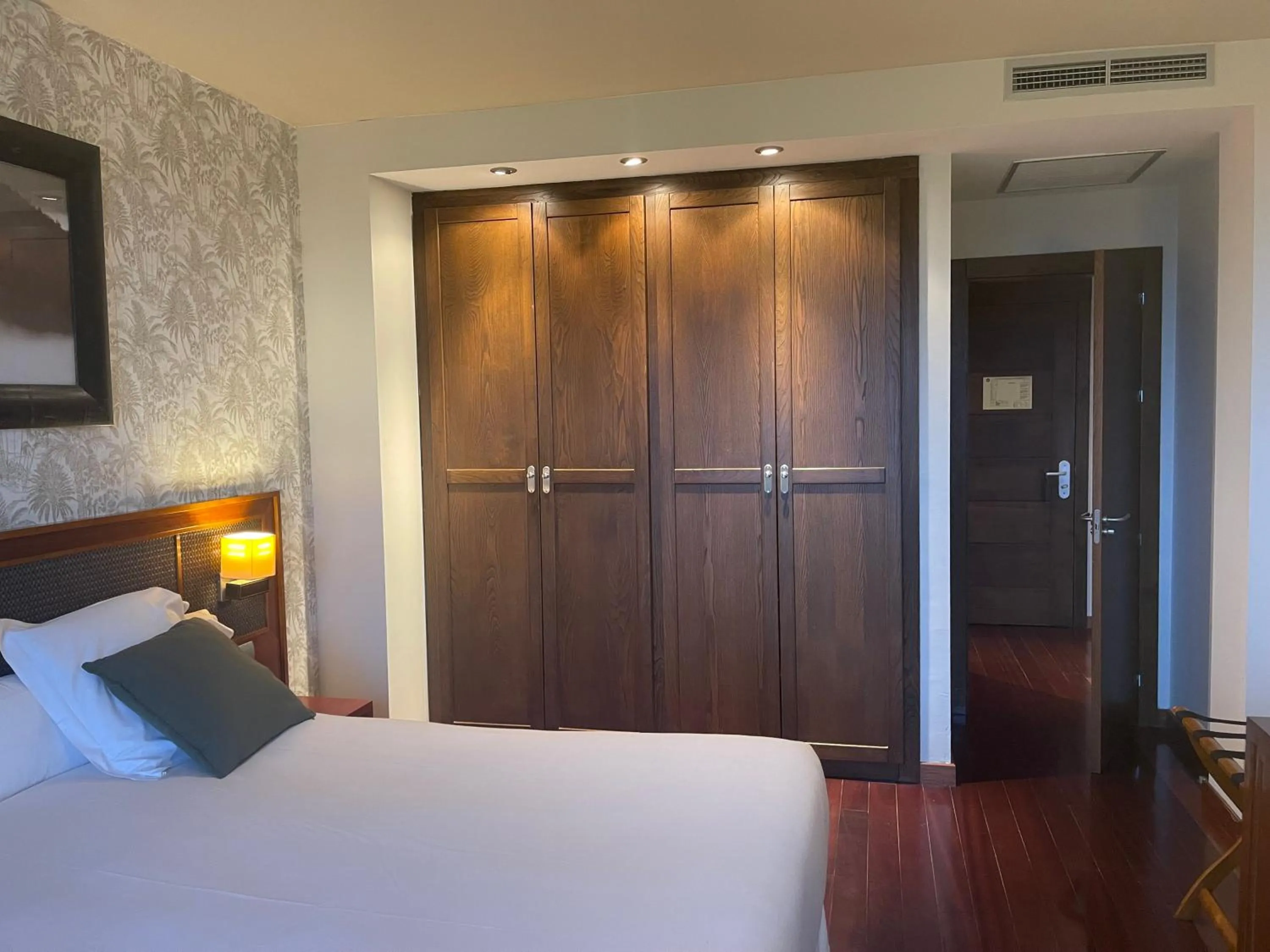 Bed in Hosteria de Torazo Nature Hotel & Spa