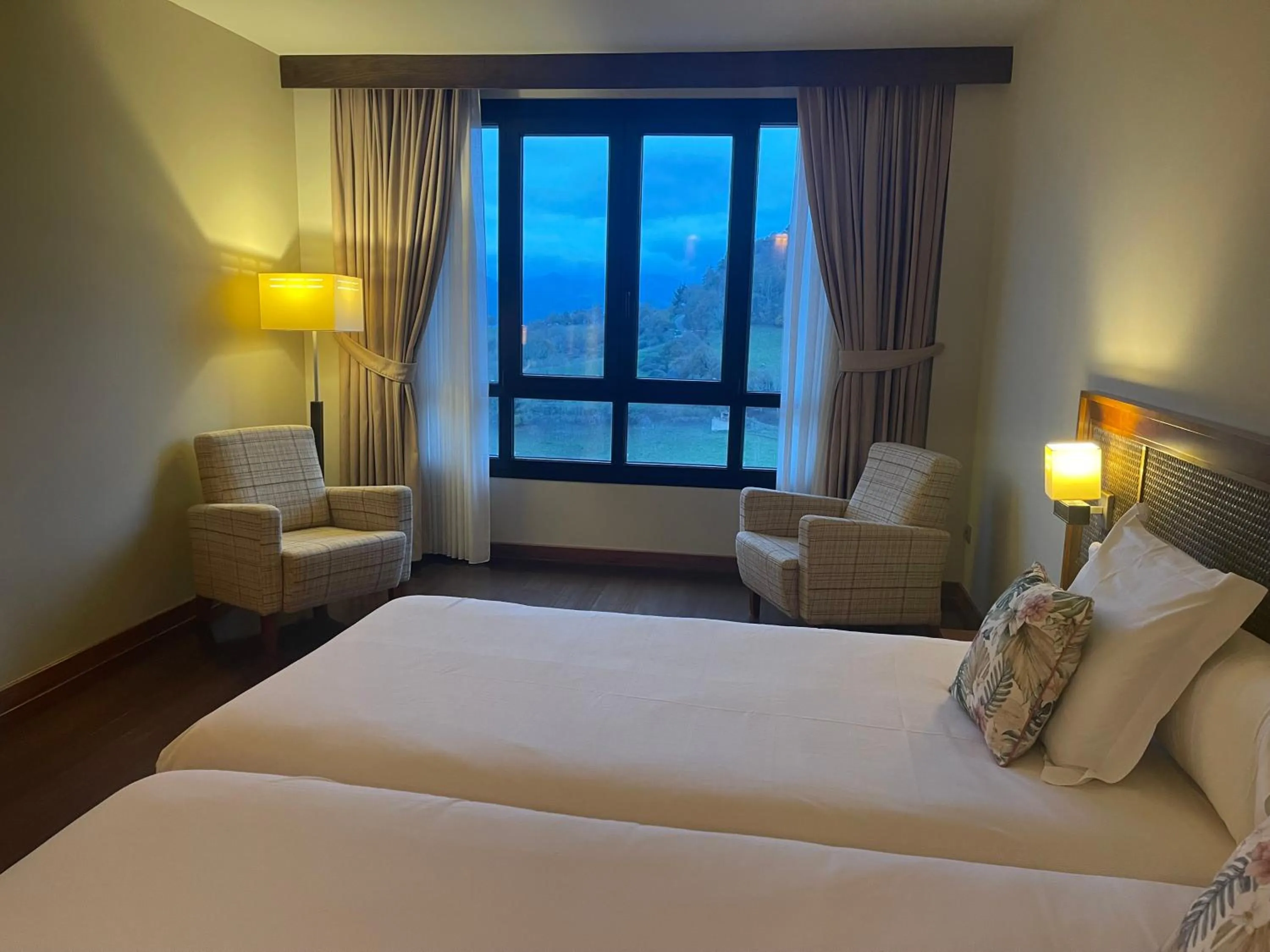 Bed in Hosteria de Torazo Nature Hotel & Spa