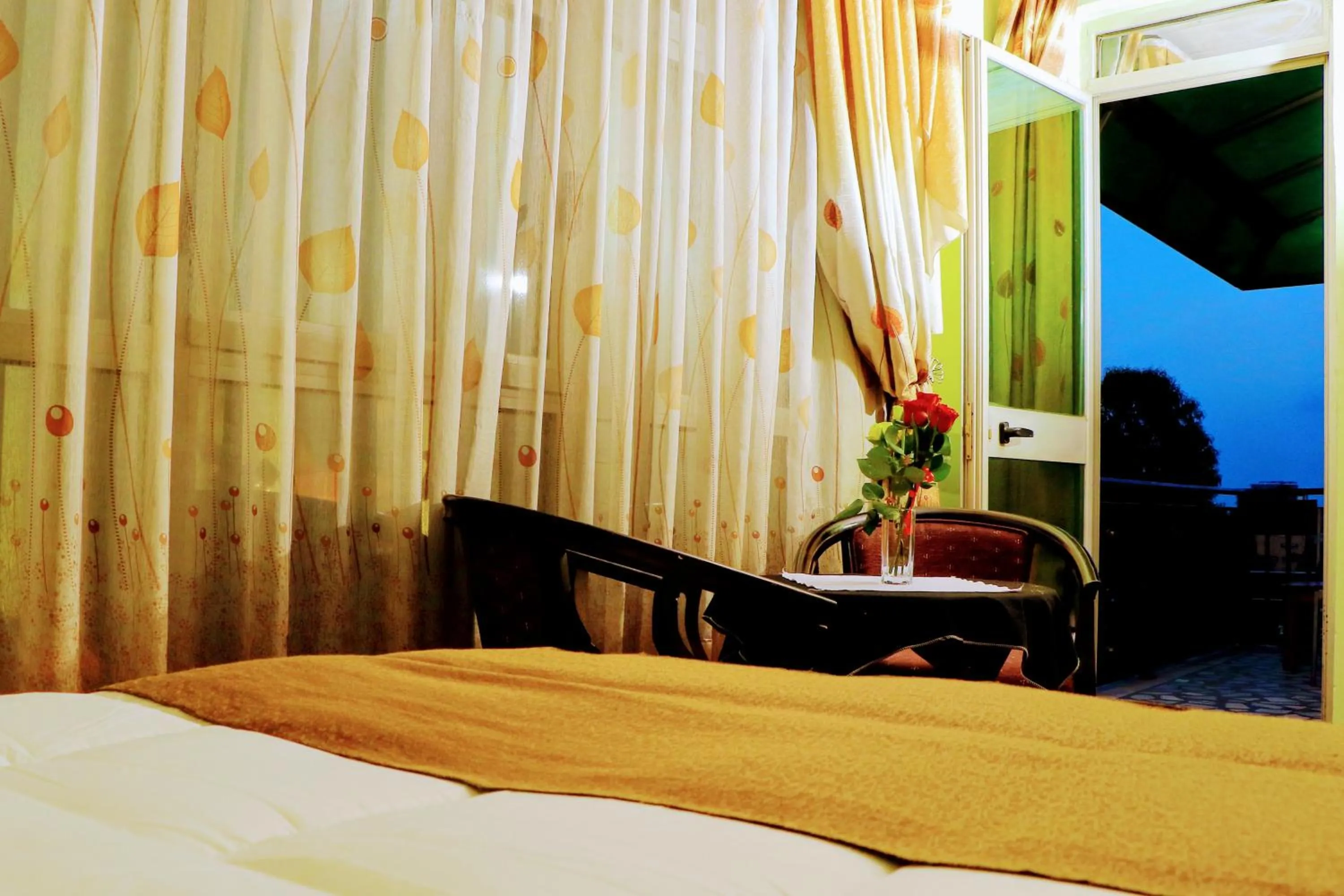 Balcony/Terrace, Bed in Keba Guest House