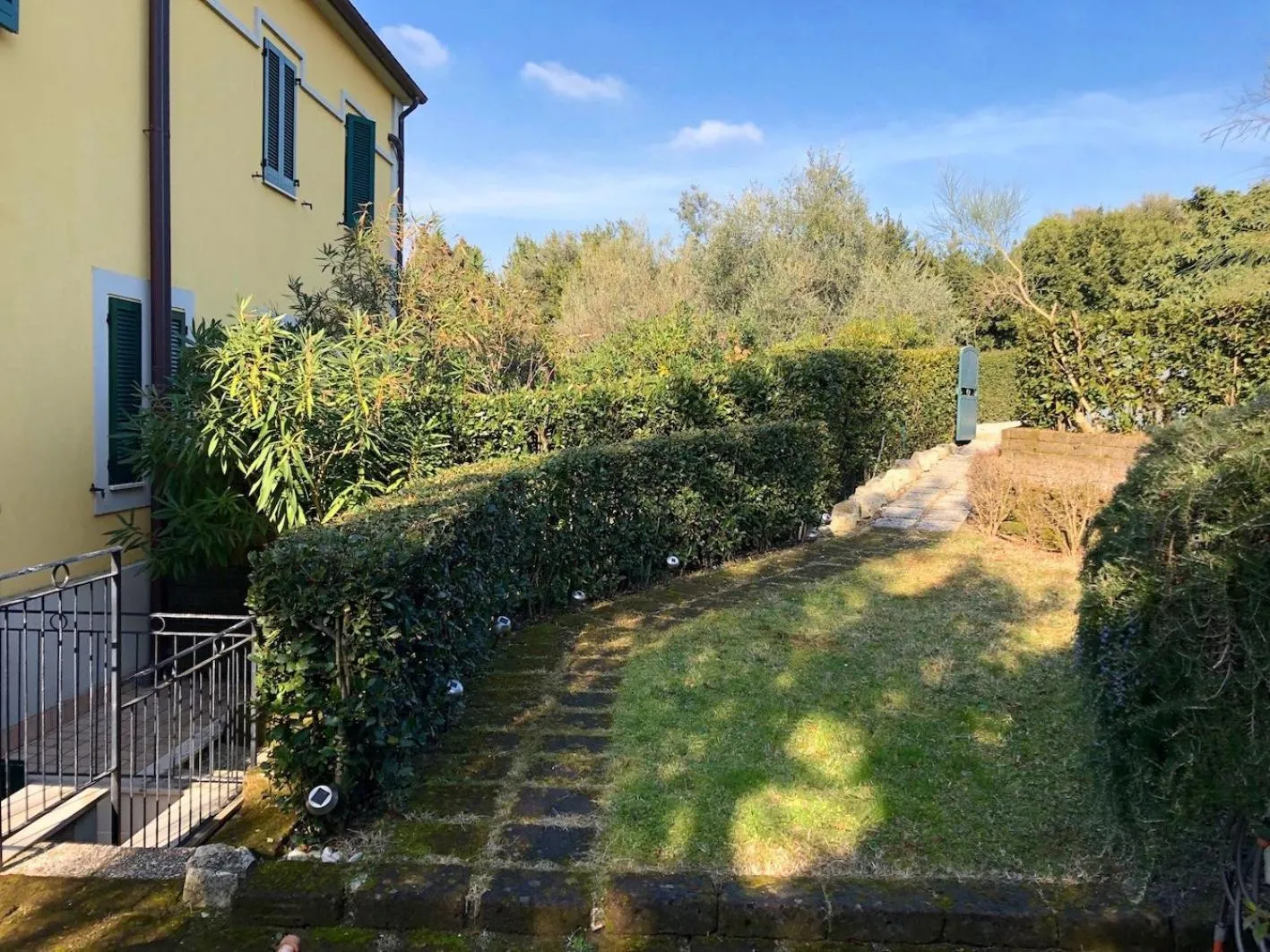 N198 - Numana, nuovo trilocale con giardino e piscina