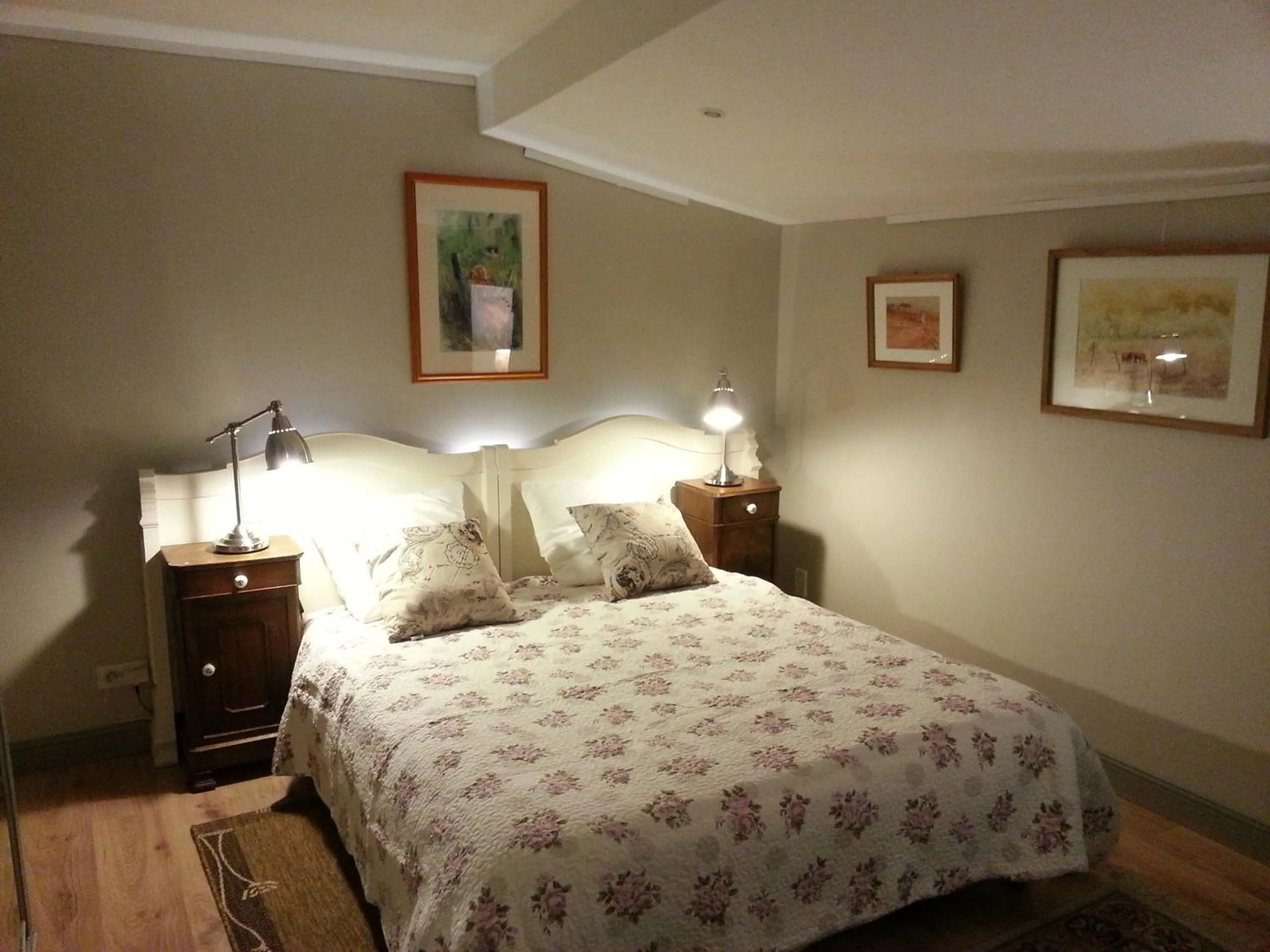 Bed in Relais St Jacques - Roanne