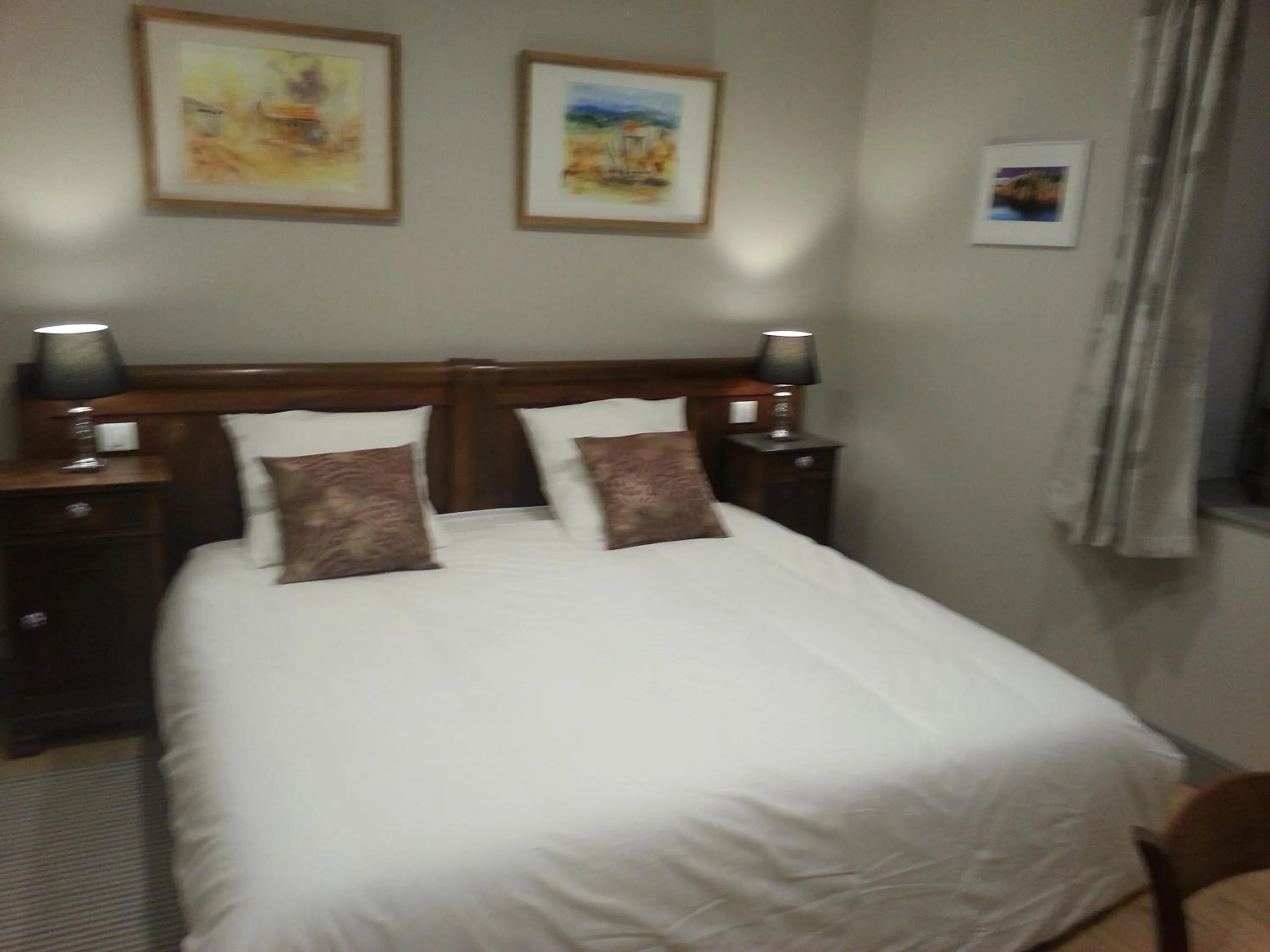 Bed in Relais St Jacques - Roanne